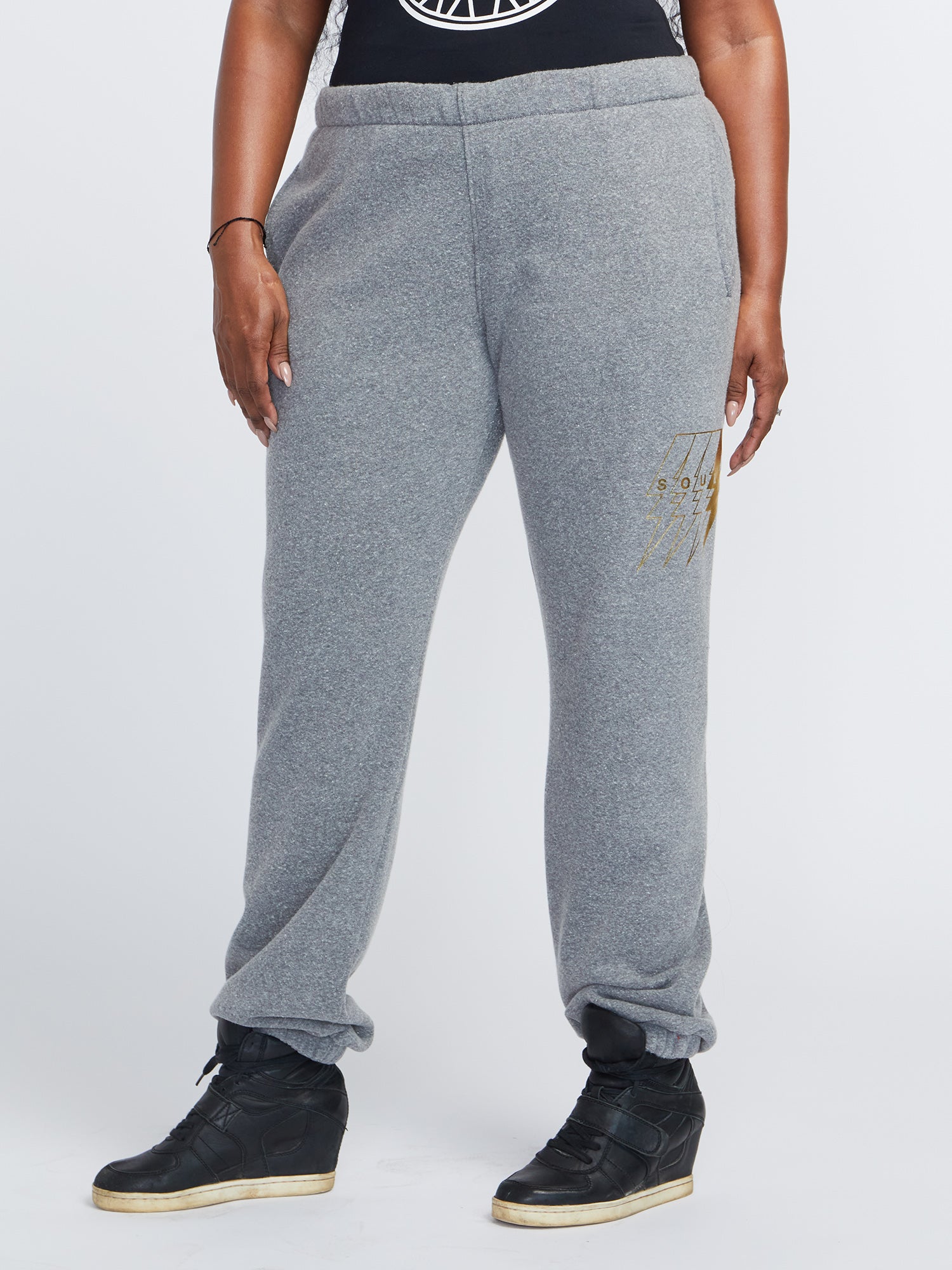 Women | Soul by SoulCycle | OG Bolt Billie Sweatpant | Grey