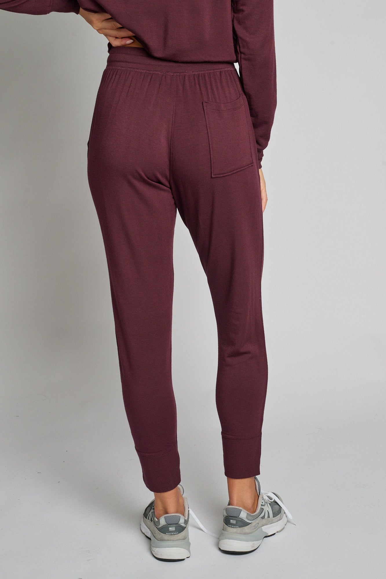 Splits59 | Reena Fleece 7/8 Sweatpant | Cherry