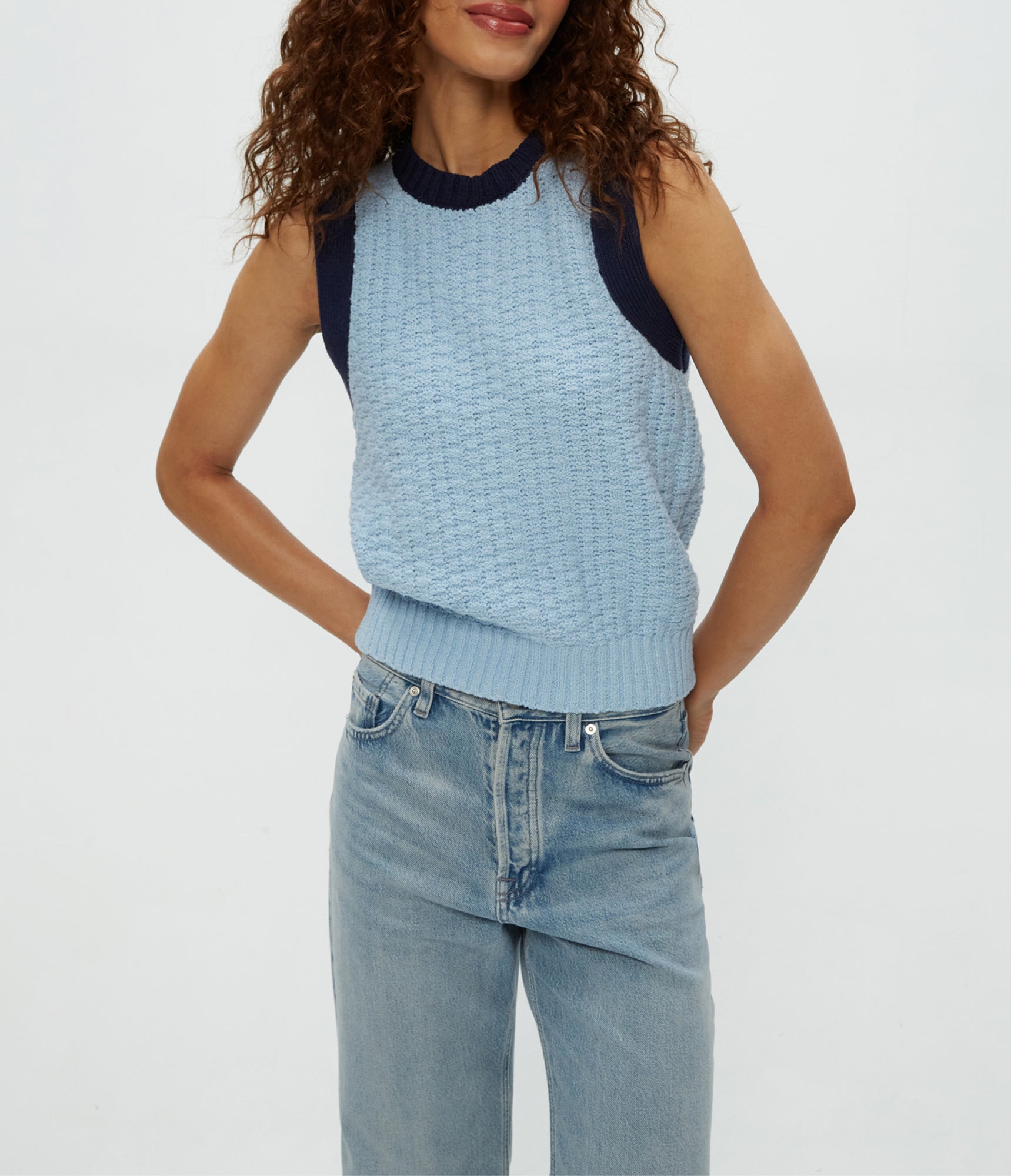 Sia Sleeveless Sweater | Fountain