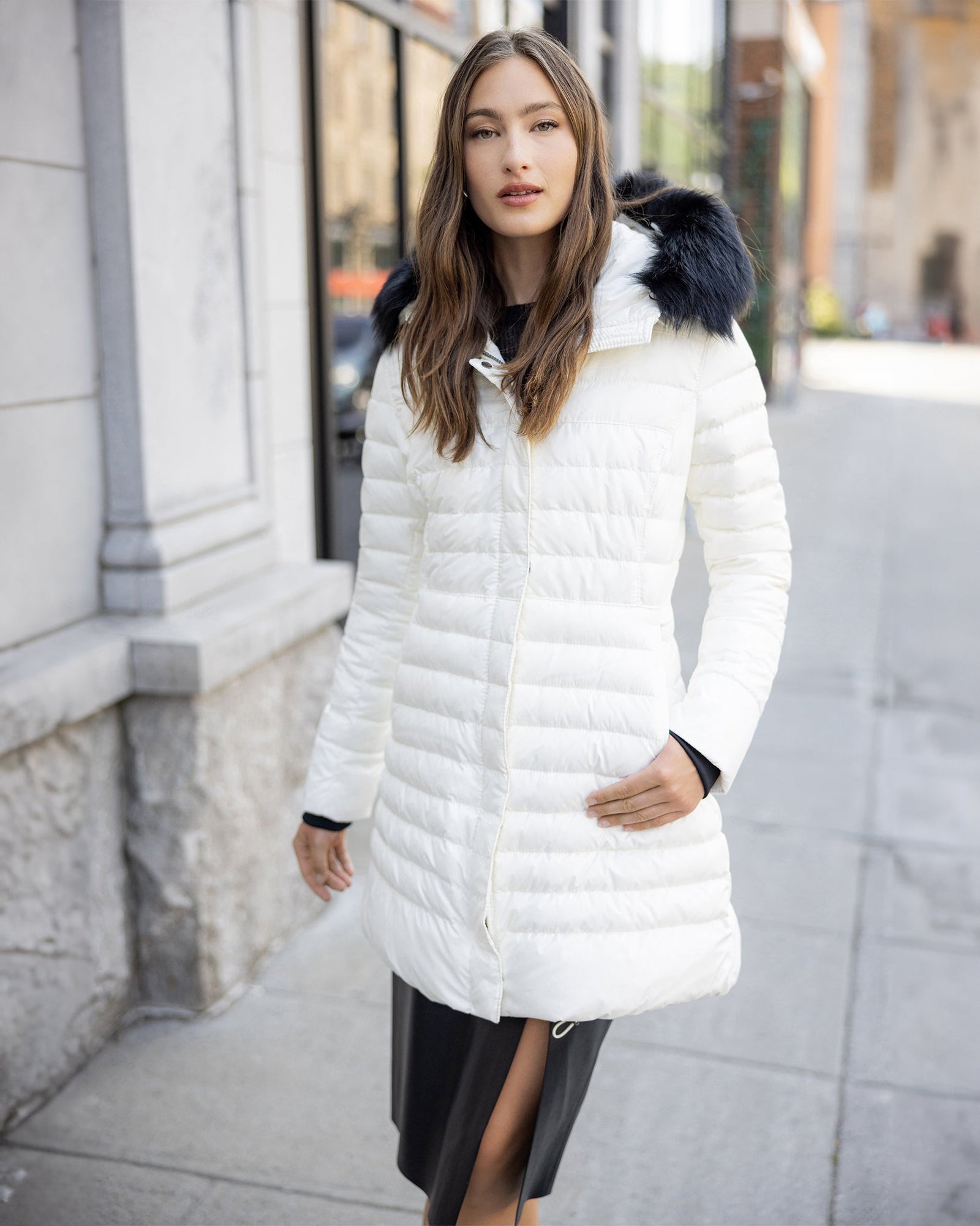 Après-Ski Jacket With Detachable Toscana Lamb Hood Trim | Ivory/Black (V1)