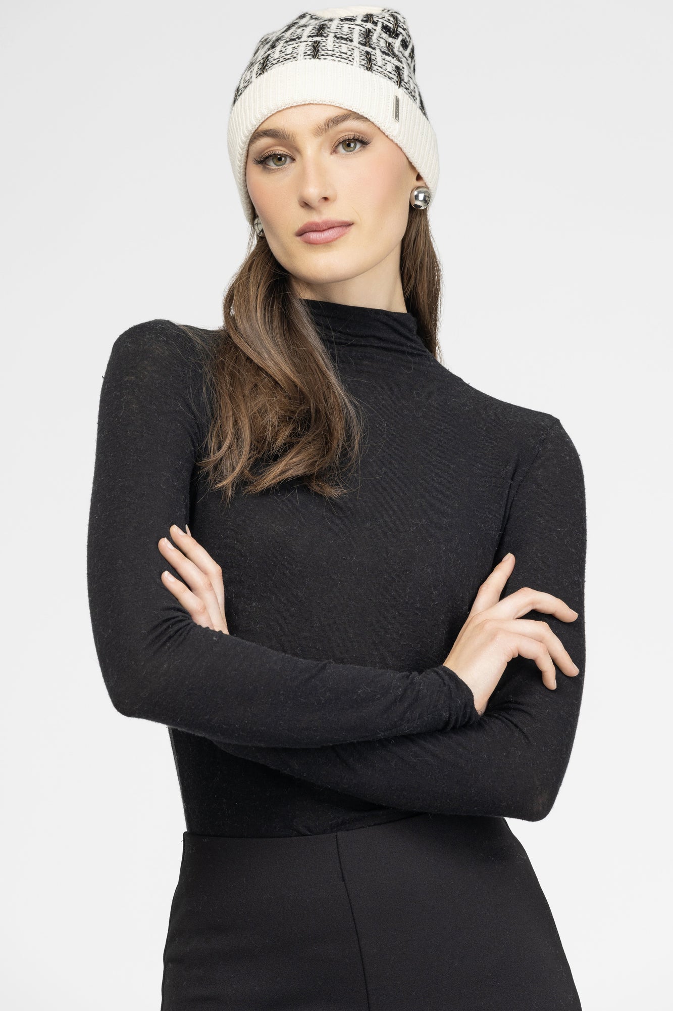 Select Cashmere Beanie Hat | Ivory/Black