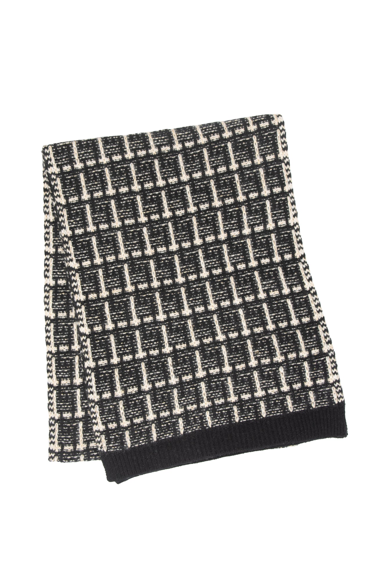 Select Cashmere Scarf | Black/Ivory