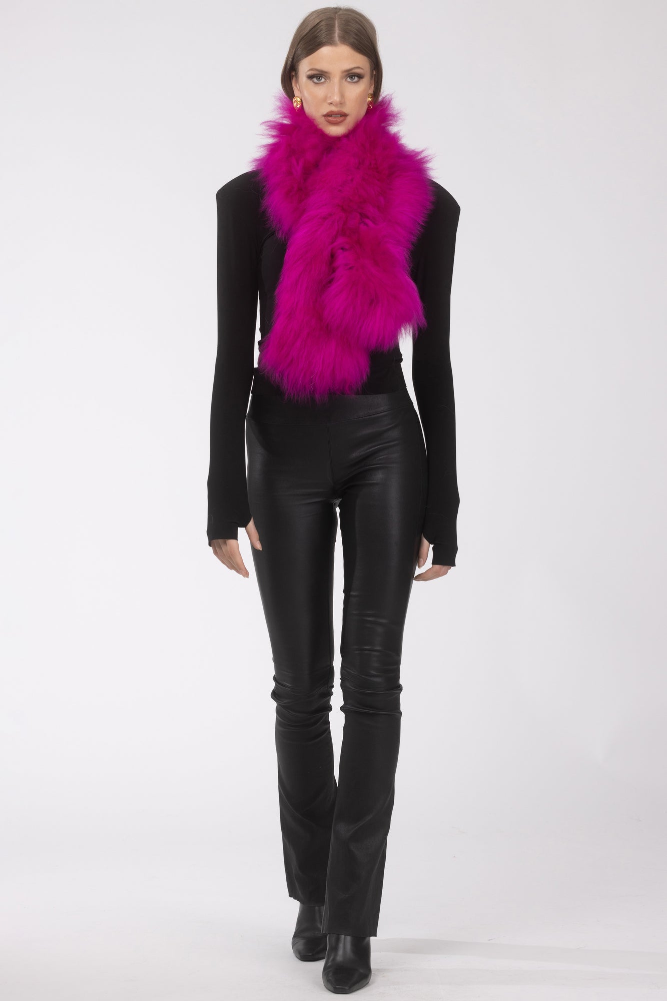 Select Lamb Pull-Through Scarf | Fuschia