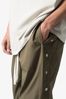 Side Snap Nylon Pants | Olive