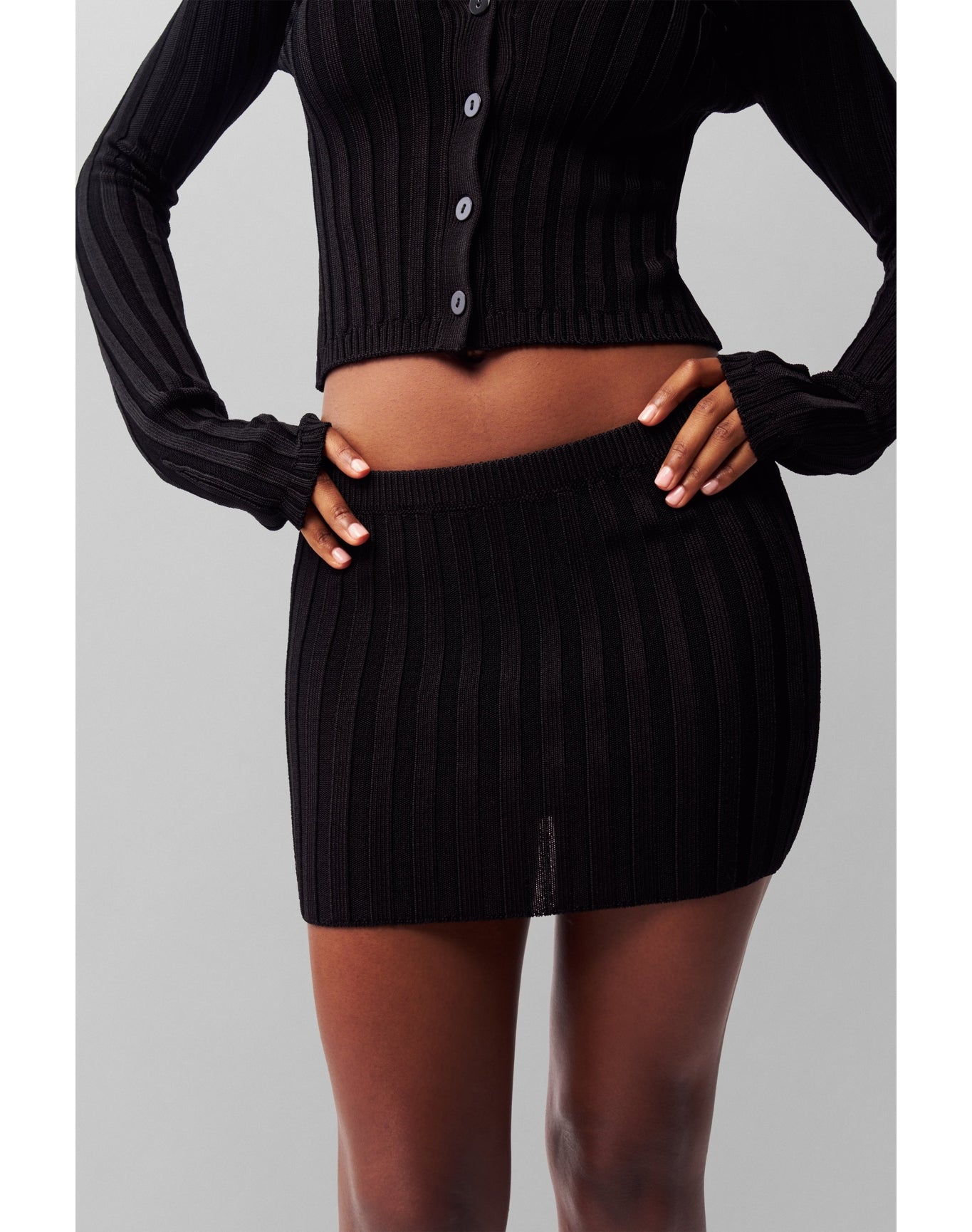 Slinky Rib Mini Skirt | Black