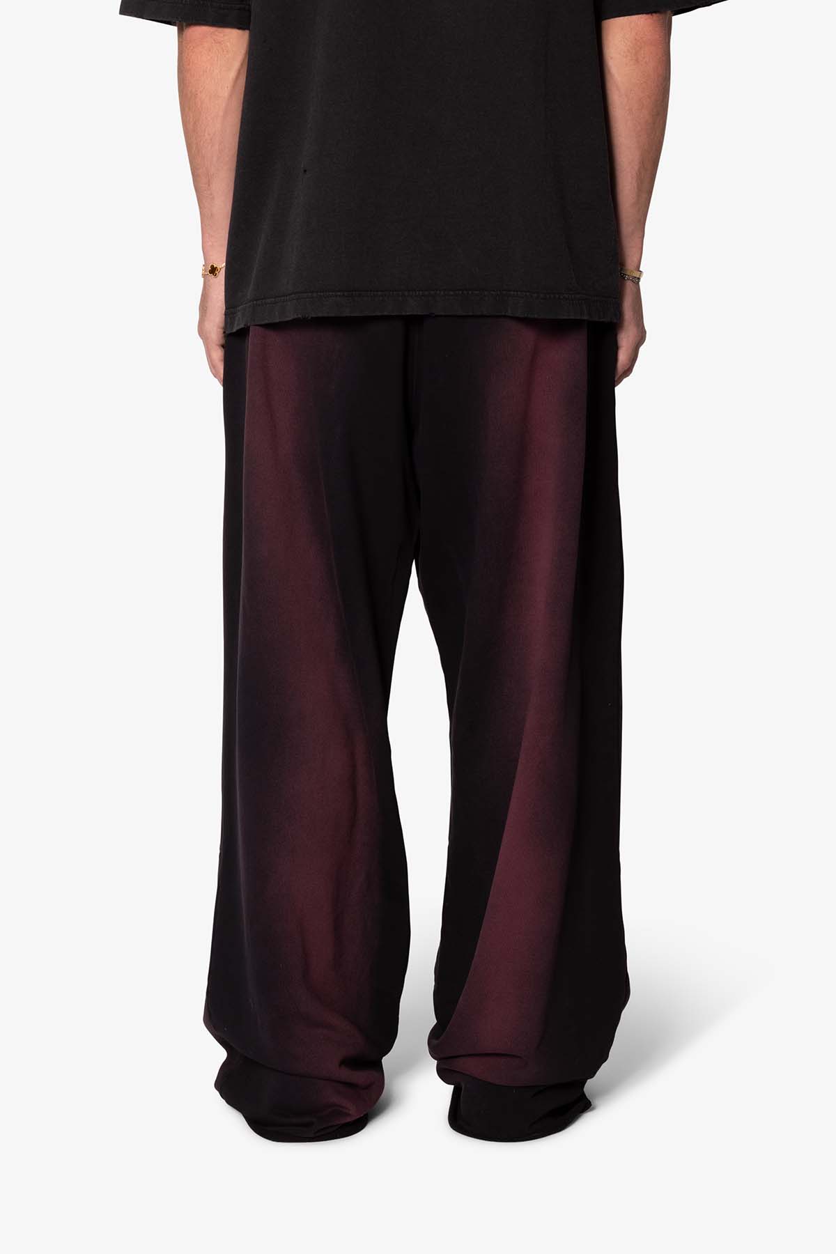 Sprayed Ultra Baggy Sweatpants | Plum
