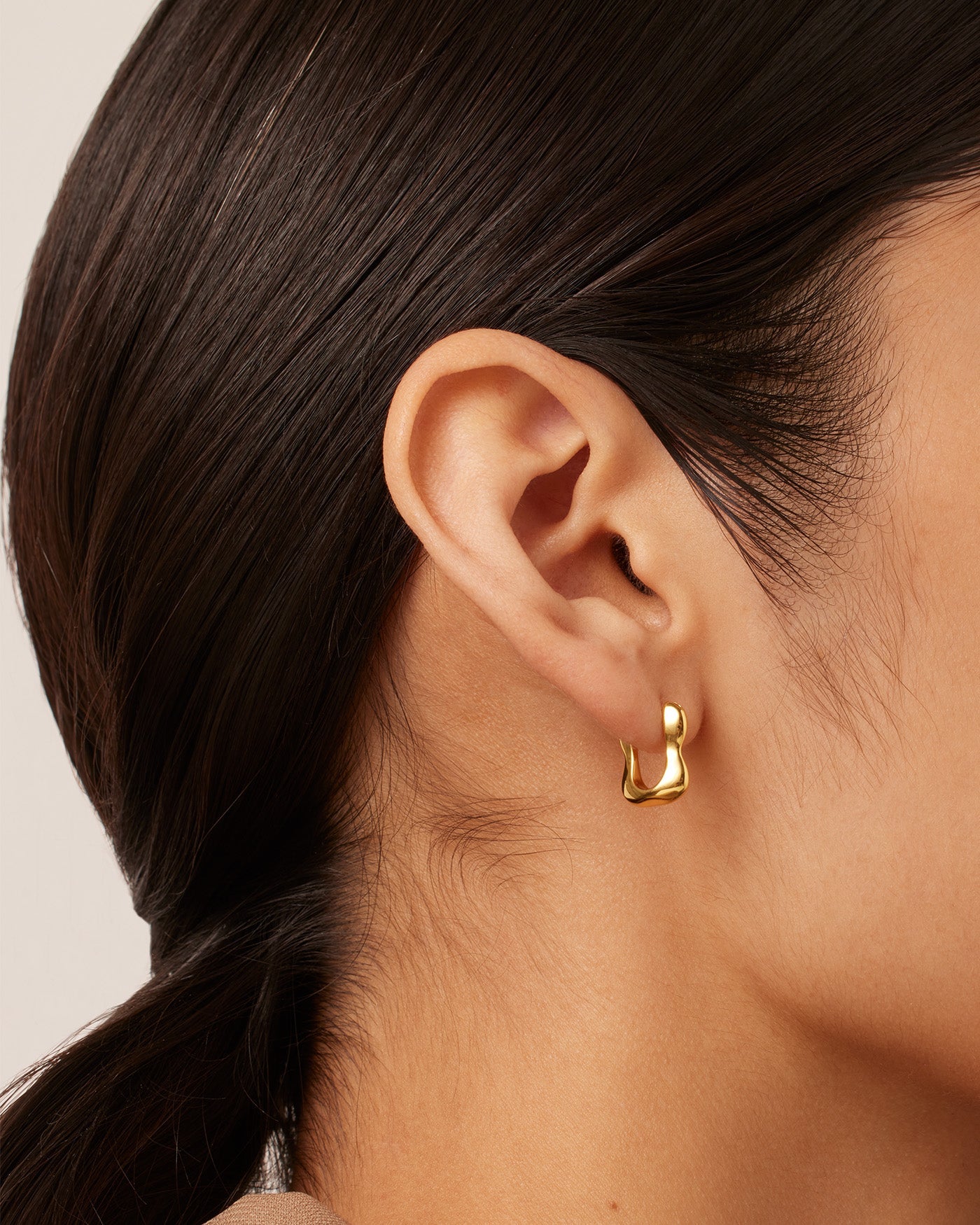 Squiggle Huggies | 14K Gold Dipped Brass