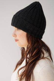 Ribbed Beanie | Black
