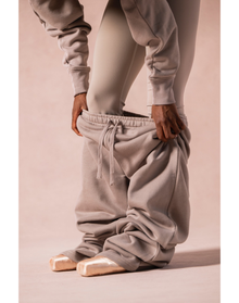 Straight Leg Sweatpants | Cashmere