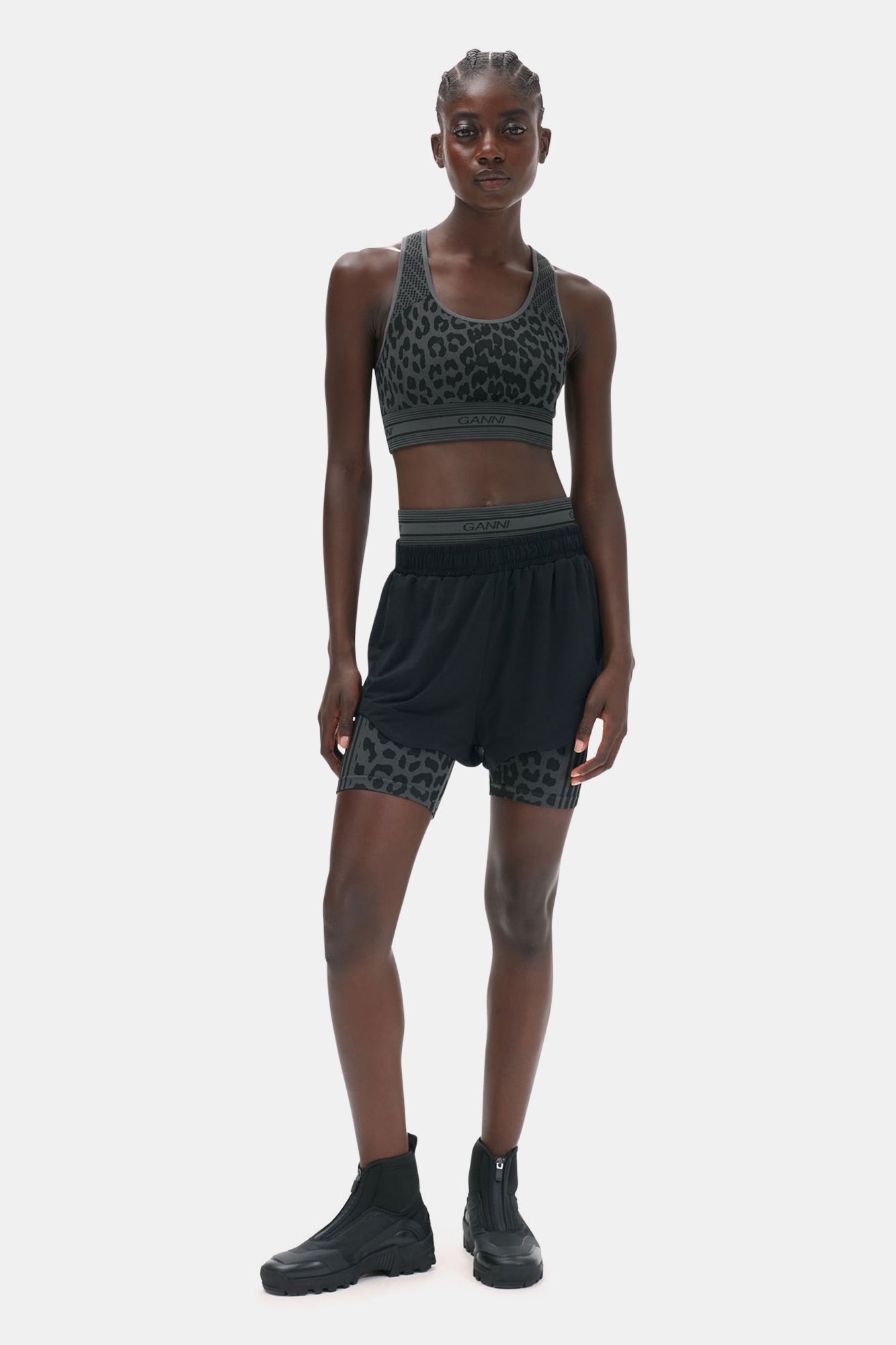Active Mesh Shorts | Black