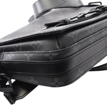 Louis Vuitton | Pre-Owned Monogram Eclipse Steamer Messenger | Black