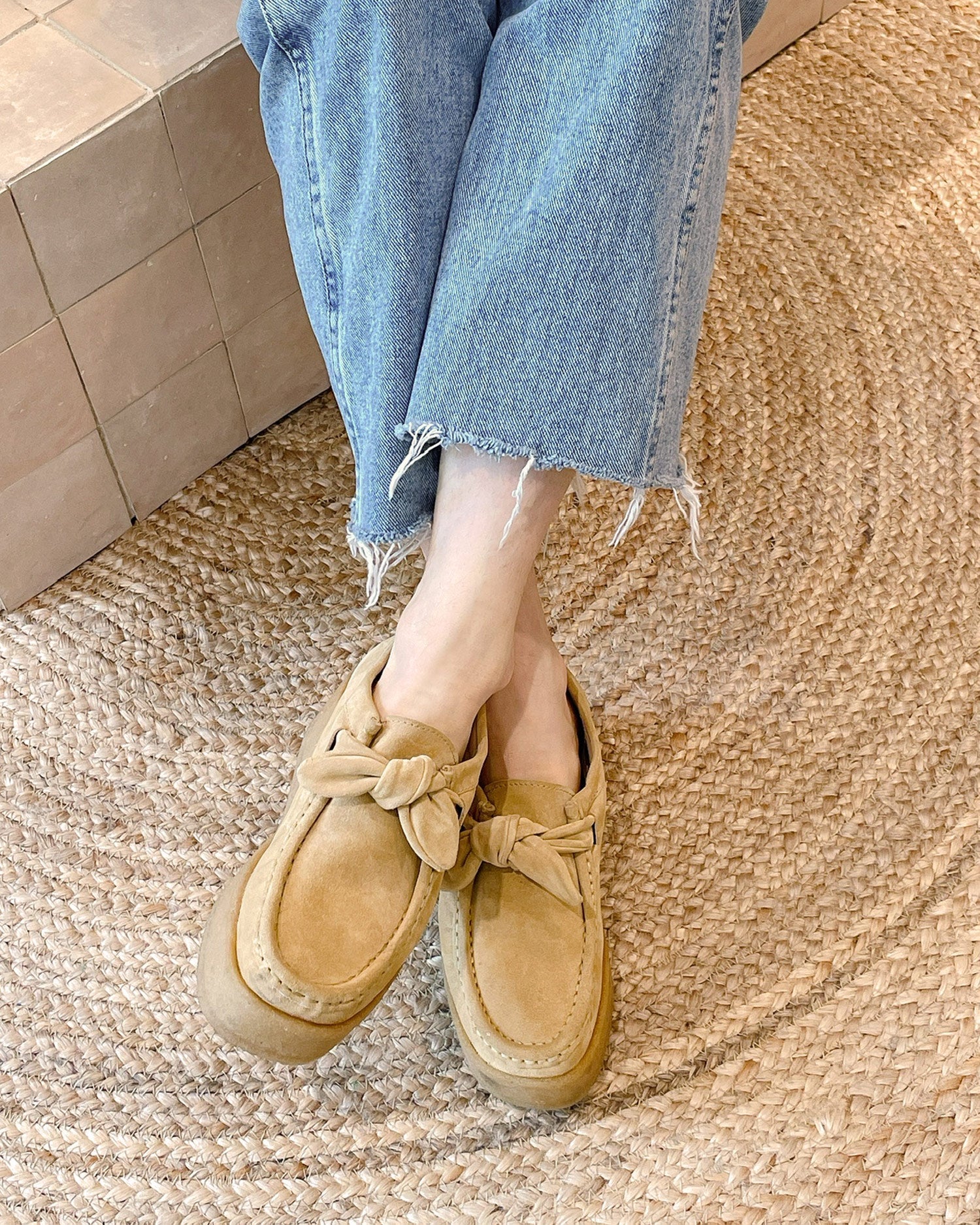 Color: Sand