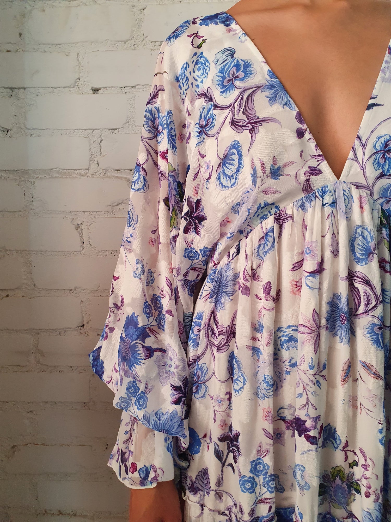 Hemant & Nandita | Tara Floral Print Long Dress | Blue