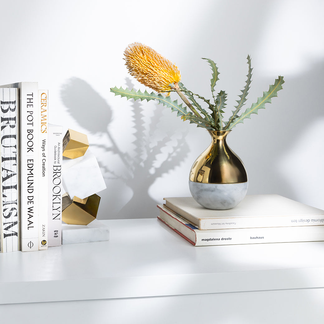 Coluna Dual Bud Vase | Brass-Plated Steel | Italian Carrara Marble