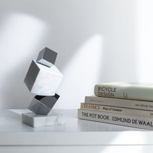 Torre Bookend/Objet | Silver-Plated Aluminum | Italian Carrara Marble