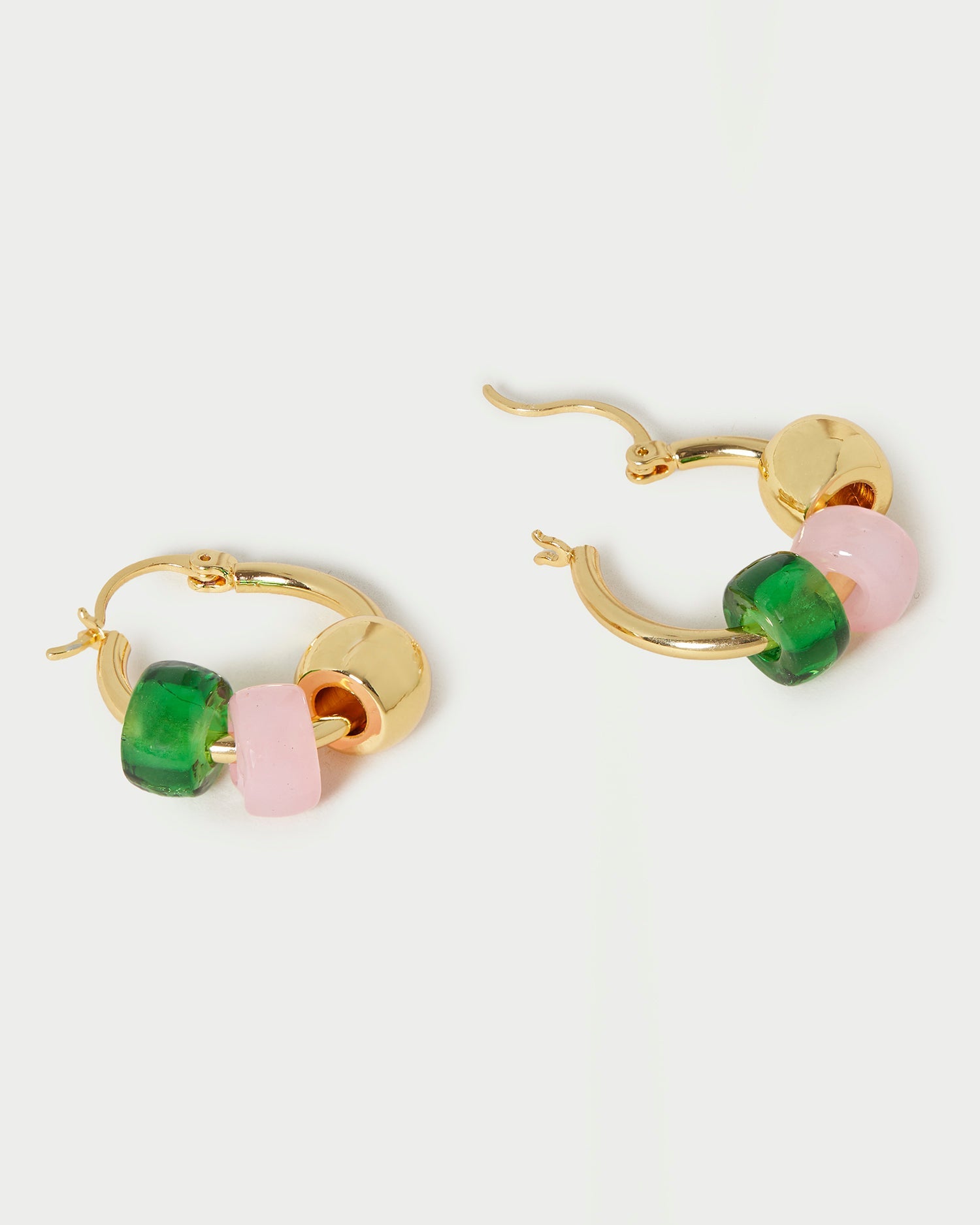 Color: Gold/Multi