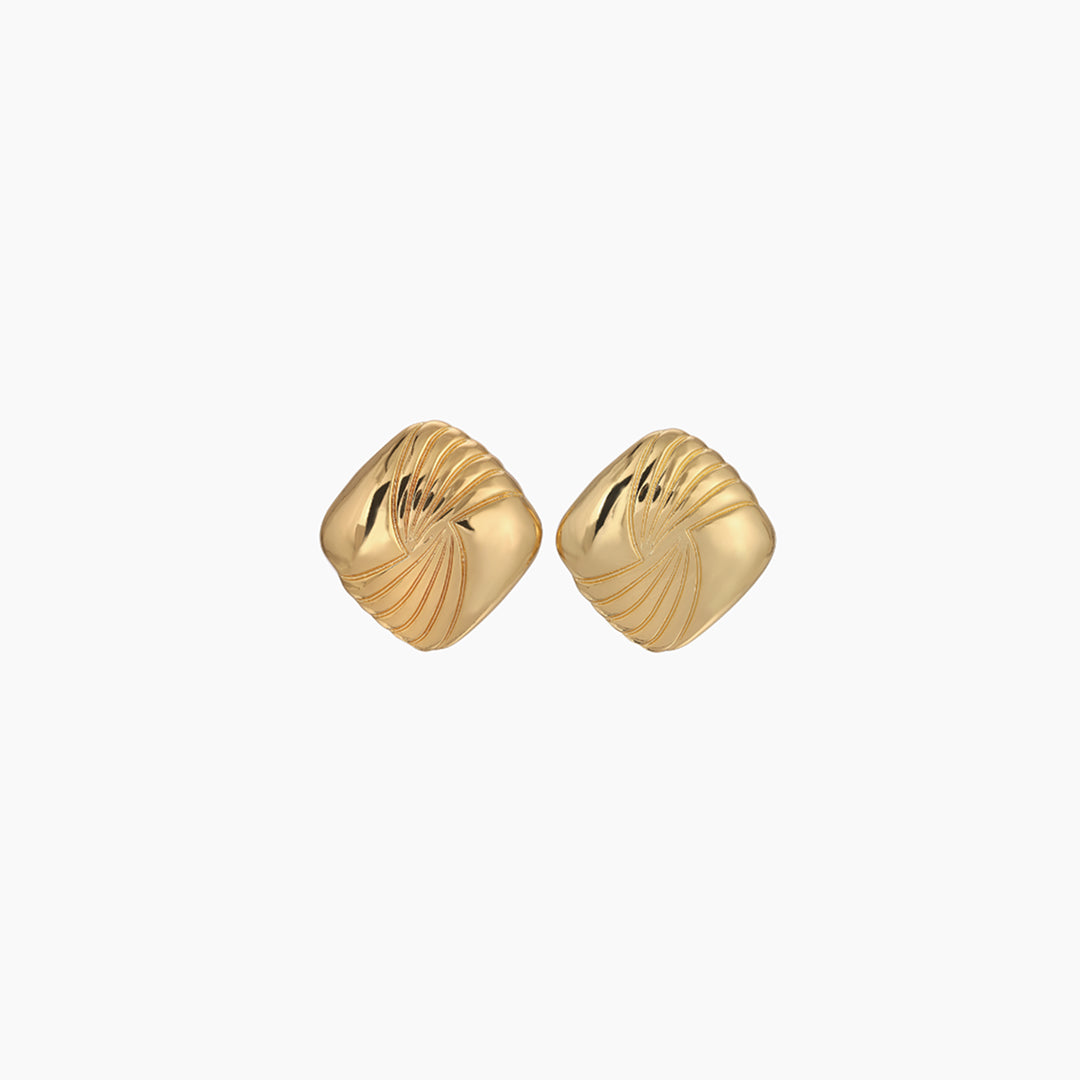 Tabi Earrings | 18K Gold Plated on Brass