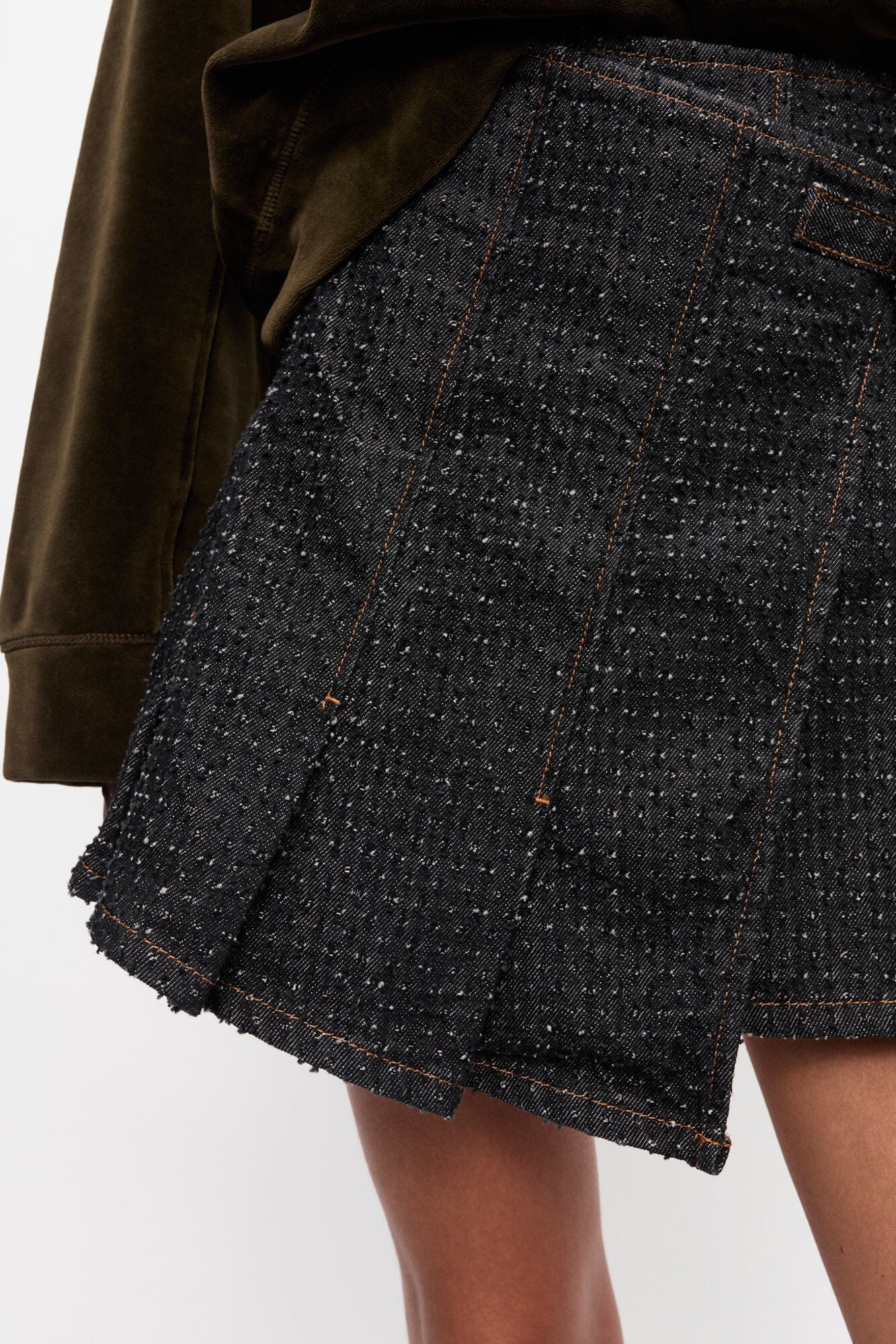 Textured Wrap Skirt | Black