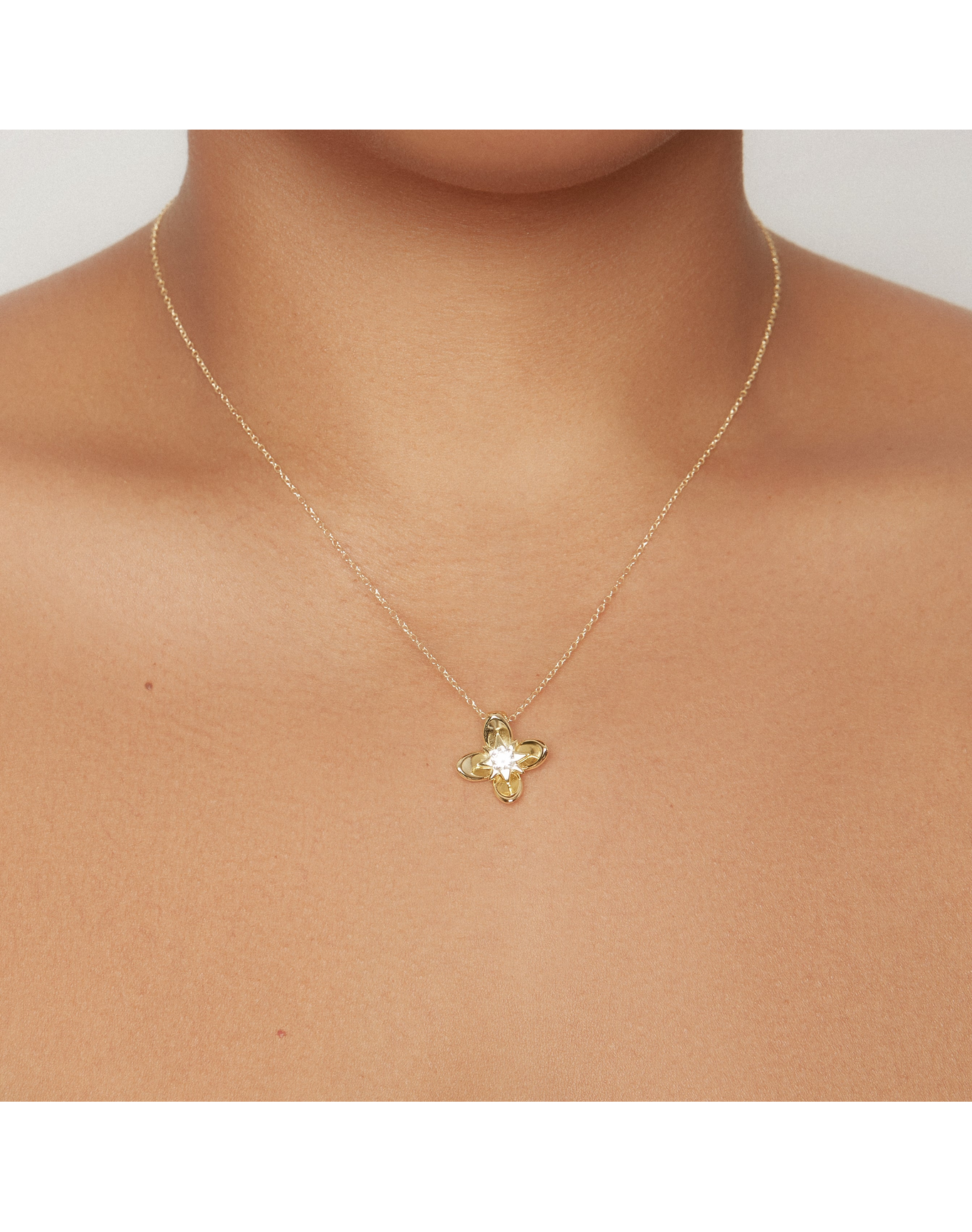 The CZ Petal Pendant Necklace in 18K Gold-Plated Silver | Gold Plated Sterling Silver