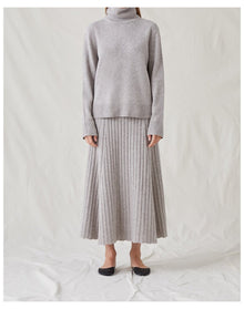 The Cashmere Wool Turtleneck | Taupe