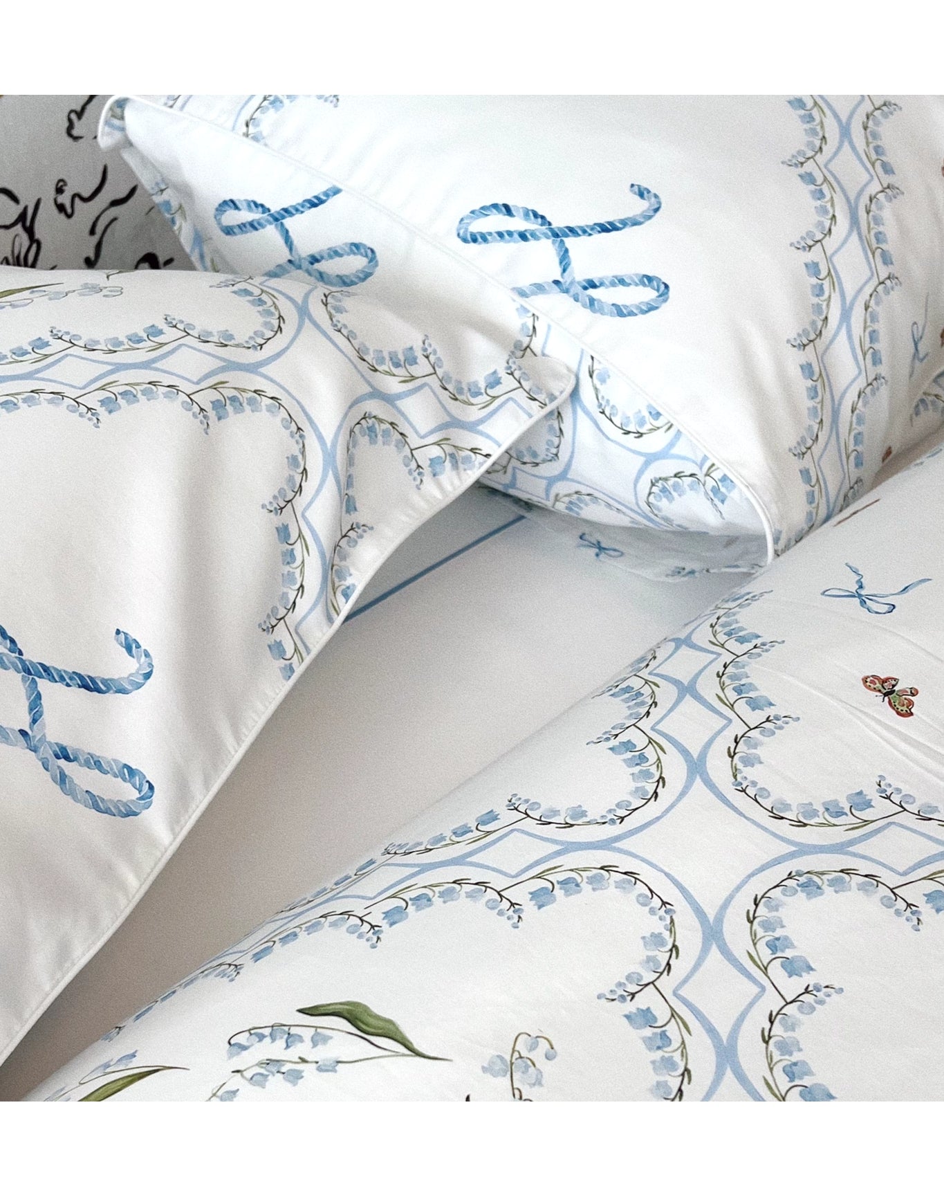 The Fitted Sheet | White Floral Patchwork