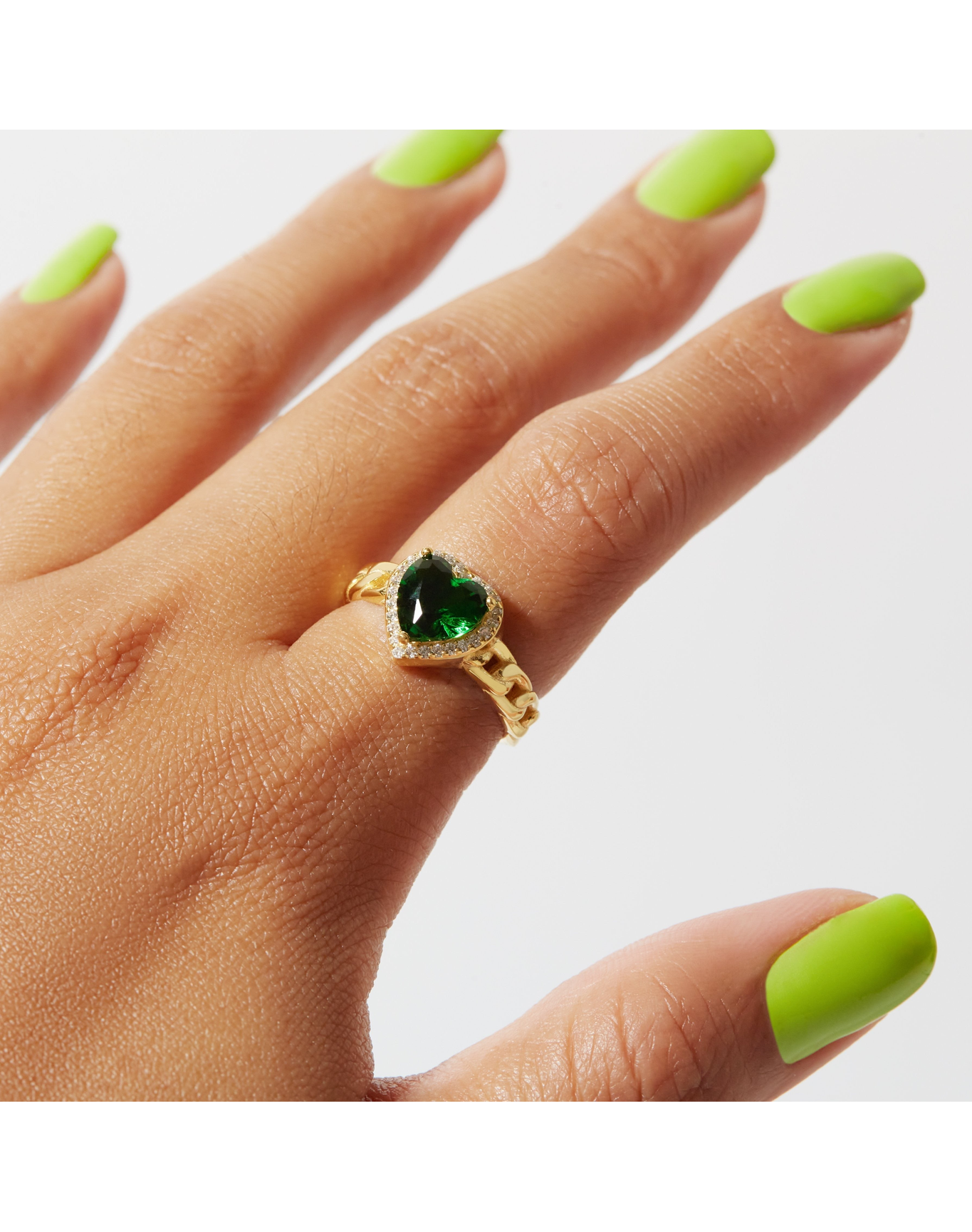 The Green Emerald Heart Ring | Cubic Zirconia