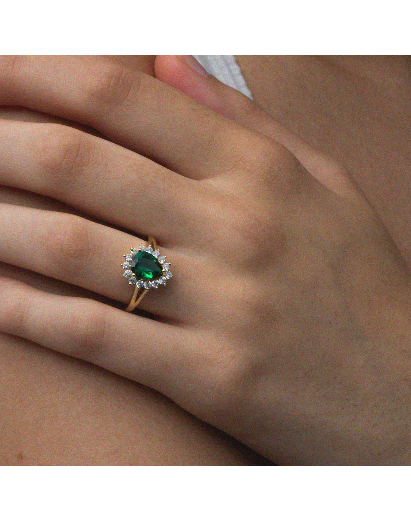Size 5 - 9 | The Green Gemstone Heirloom Ring | Green