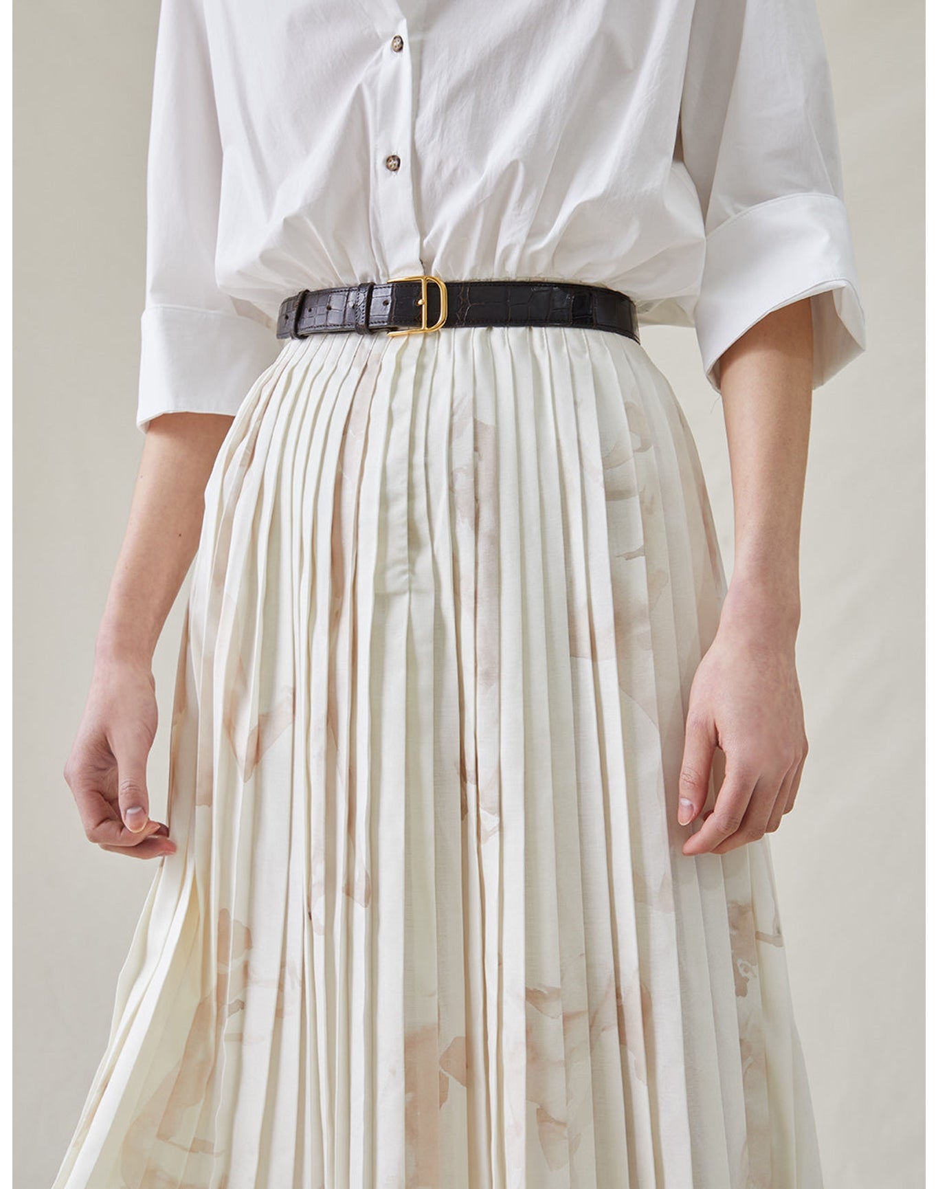The Pleated Shirt Dress with Painted Figures | Cream / Sepia