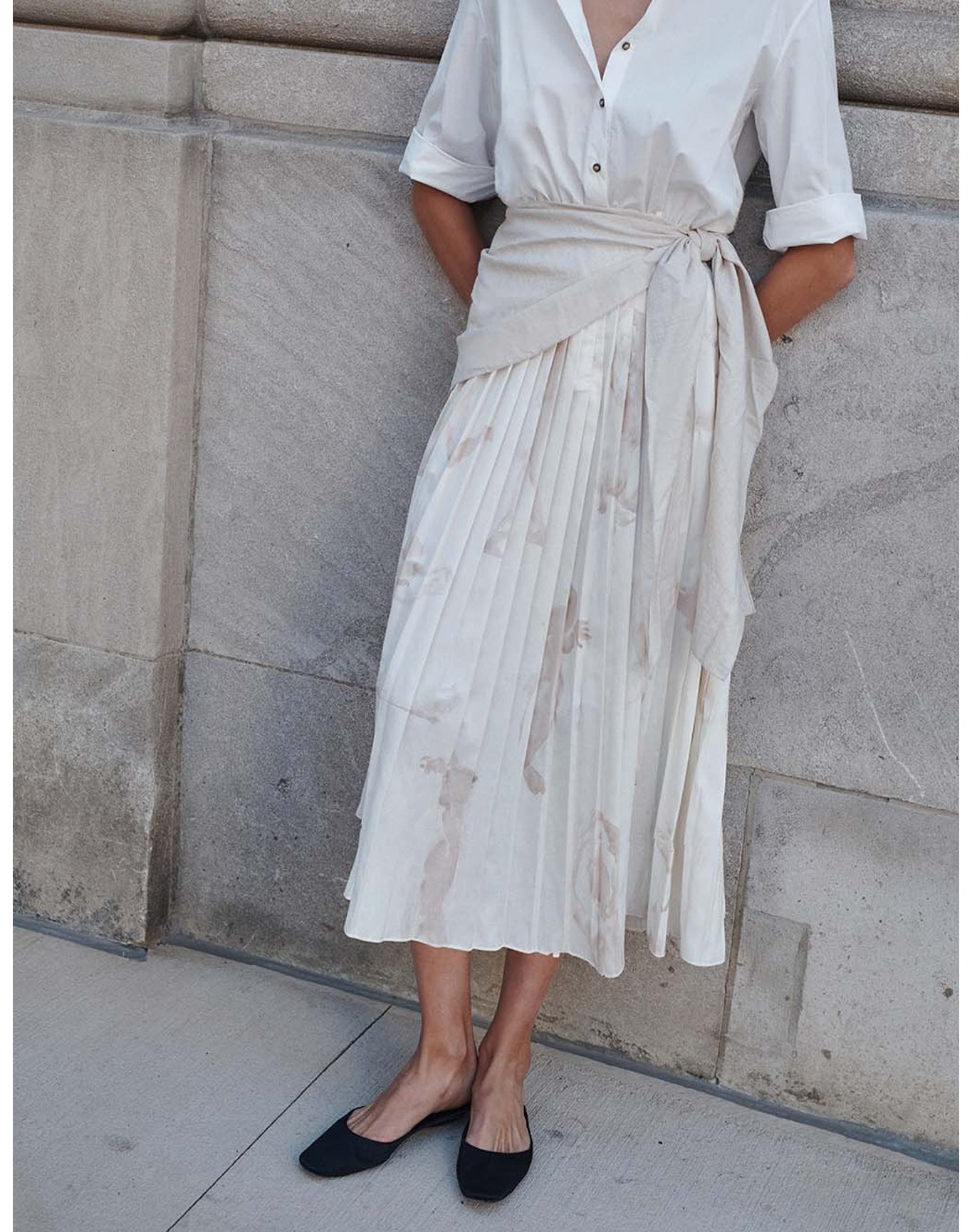 The Pleated Shirt Dress with Painted Figures | Cream / Sepia