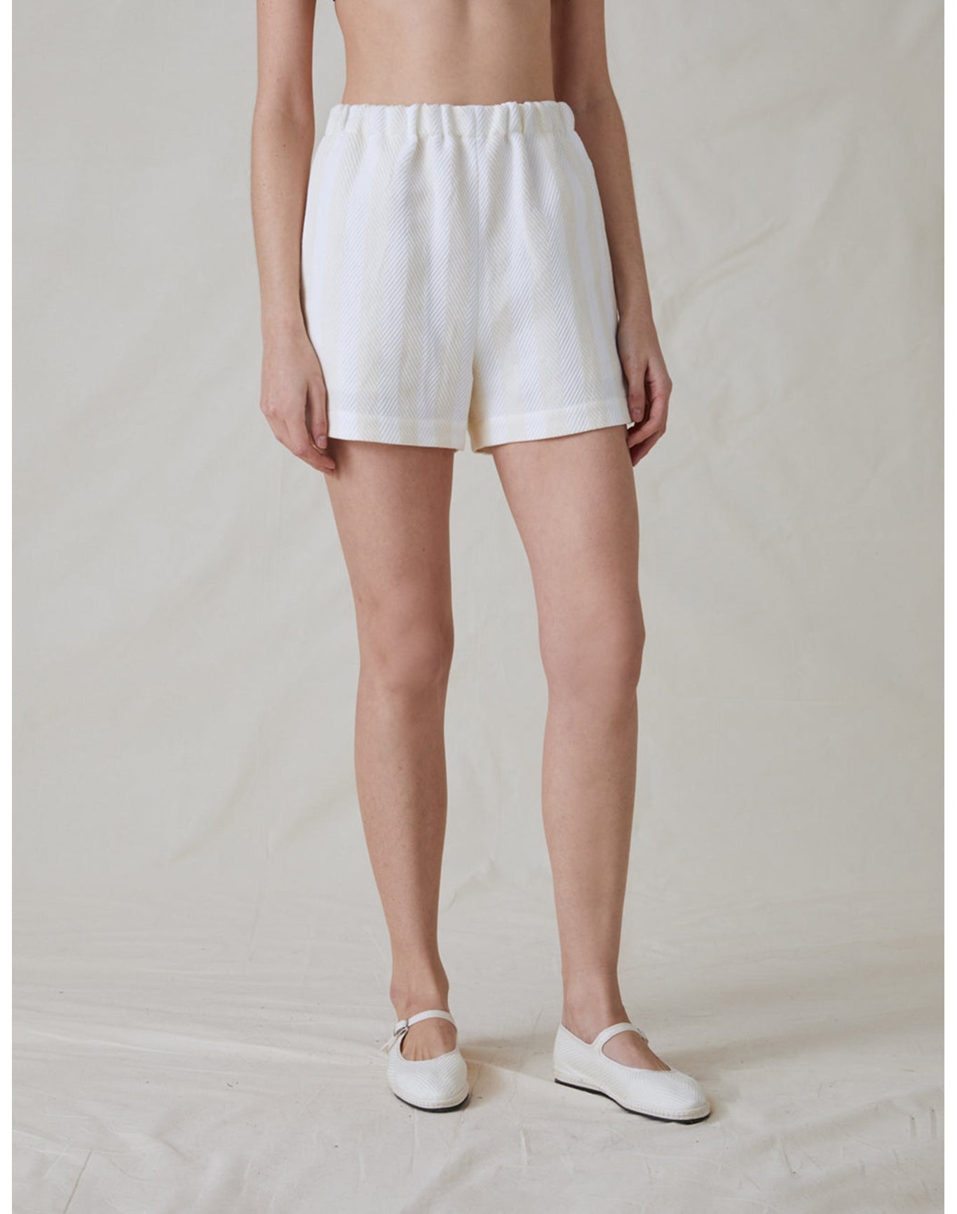The Shorts | Cream