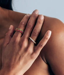 Theo Ring in Gold - Loren Hope