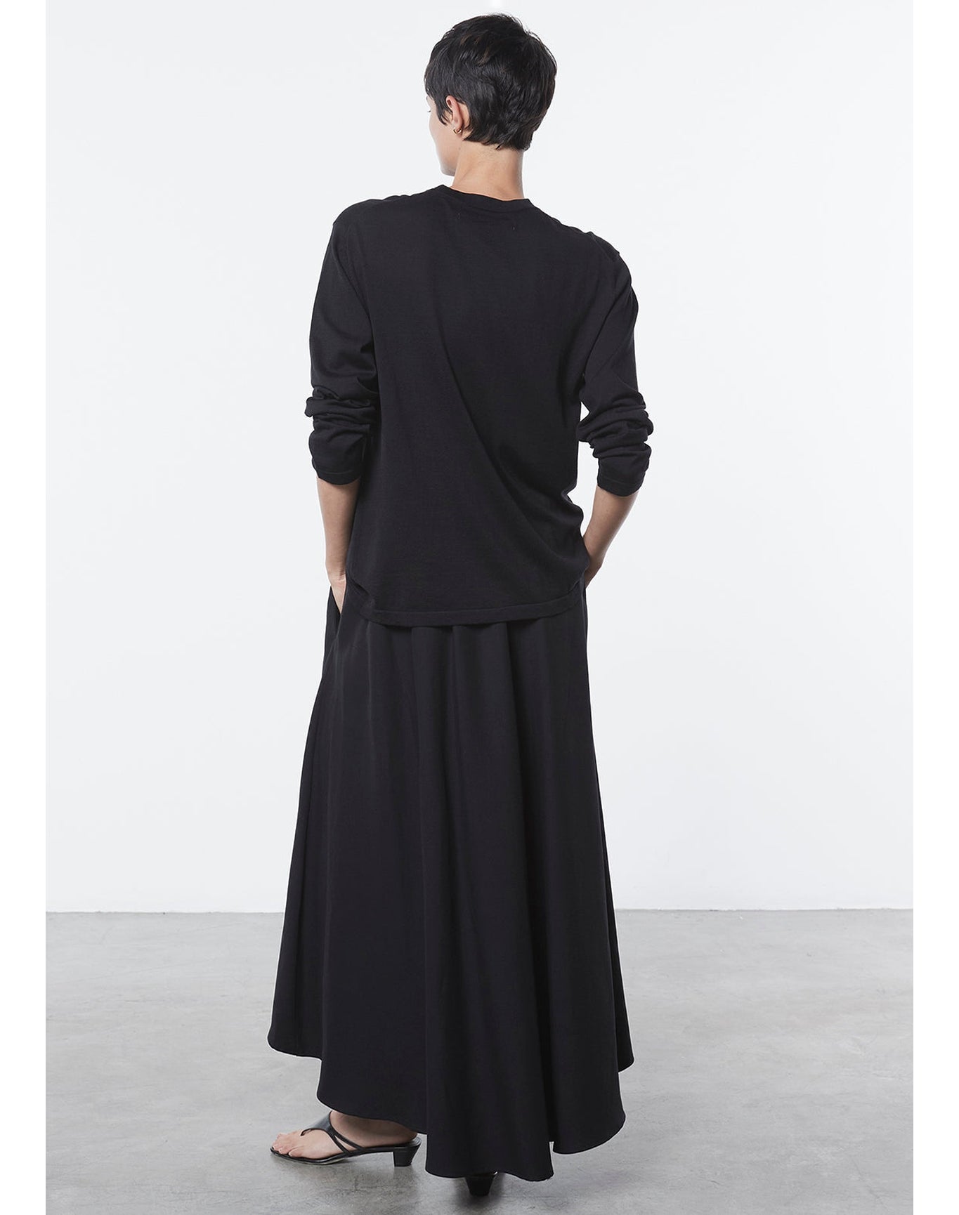 Twill Circle Skirt | Black