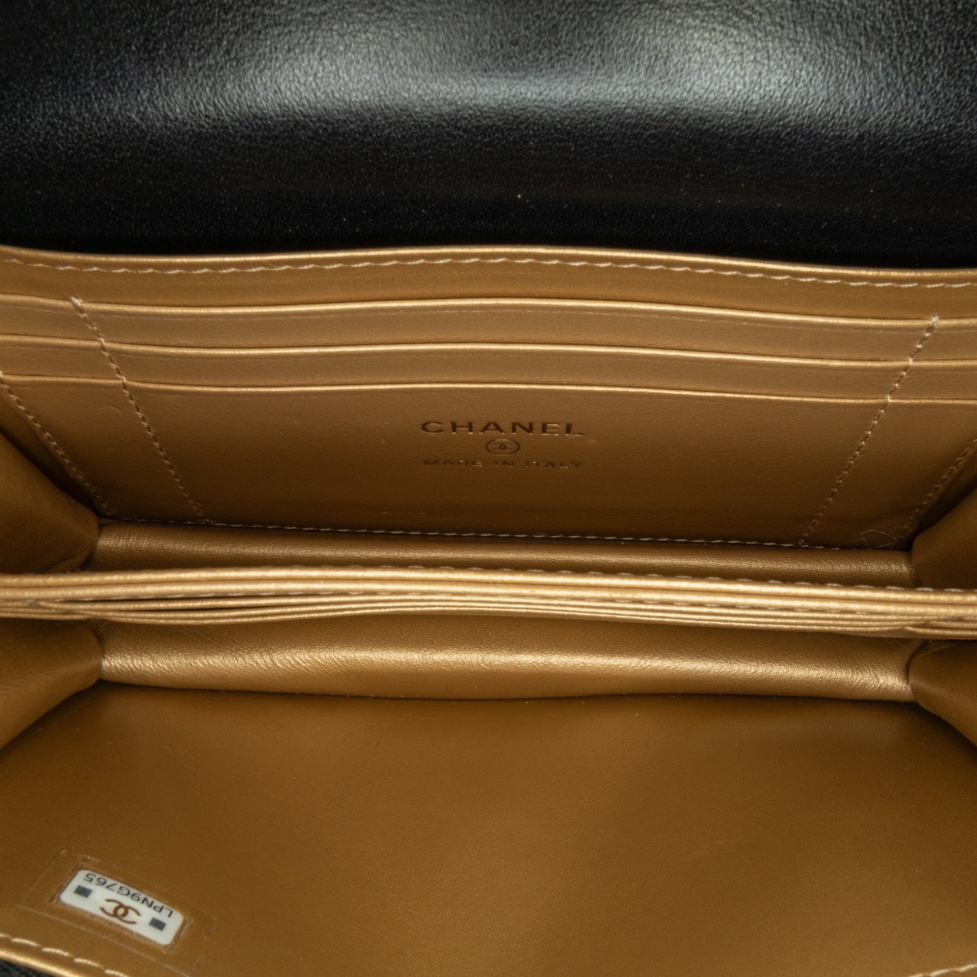 Chanel | Pre-Owned Quilted Calfskin Strass Clutch With Chain Flap | Black