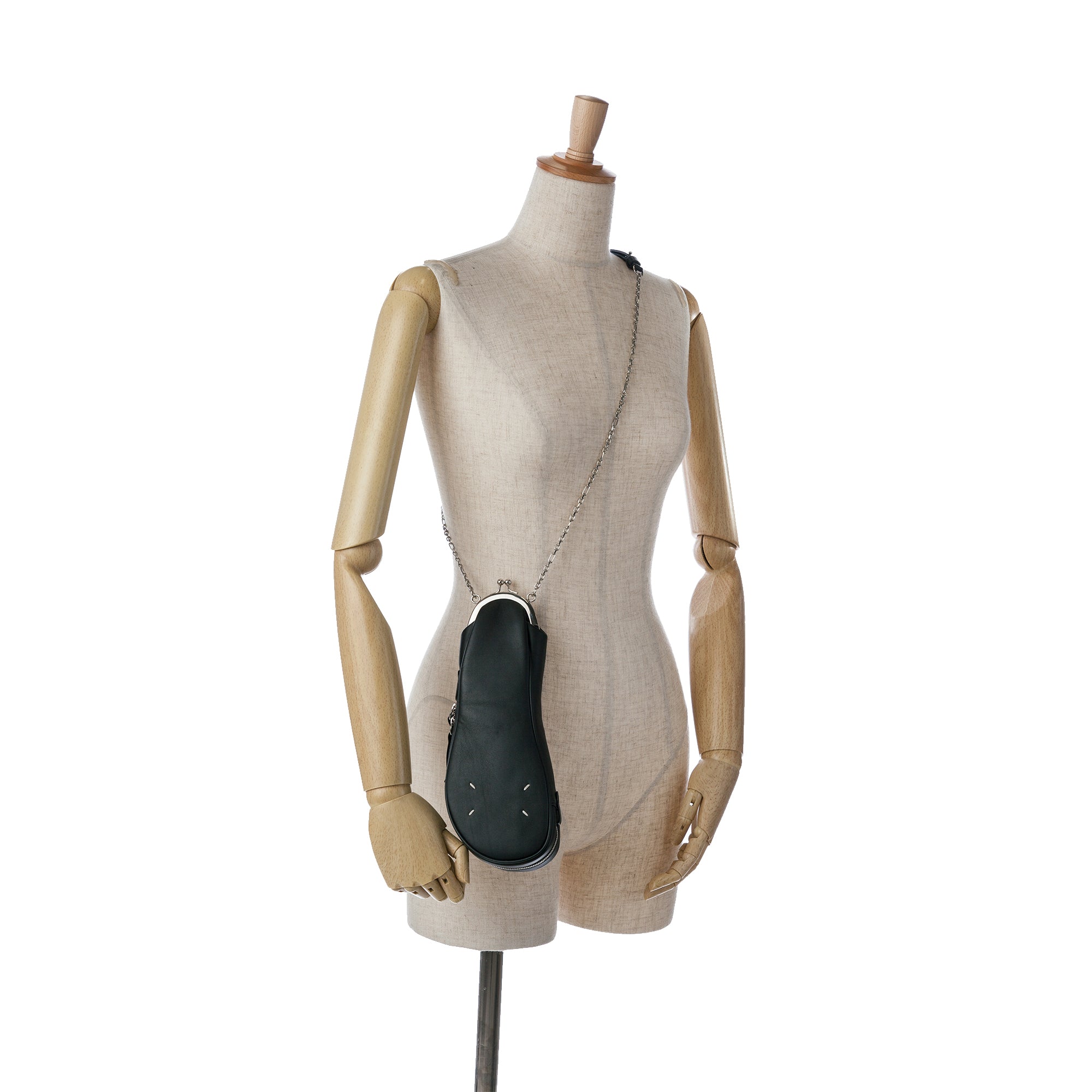 Maison Margiela | Pre-Owned Leather Tabi Crossbody | Black