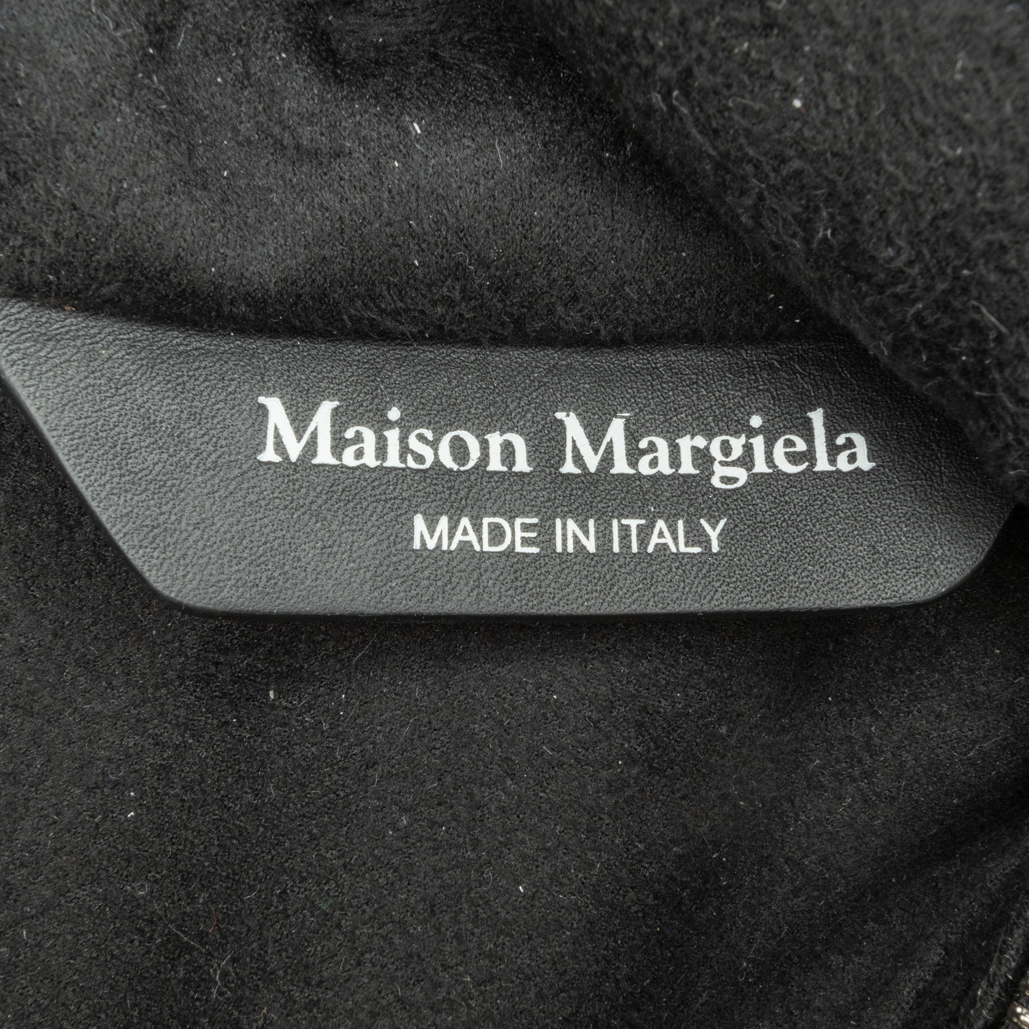 Maison Margiela | Pre-Owned Leather Tabi Crossbody | Black