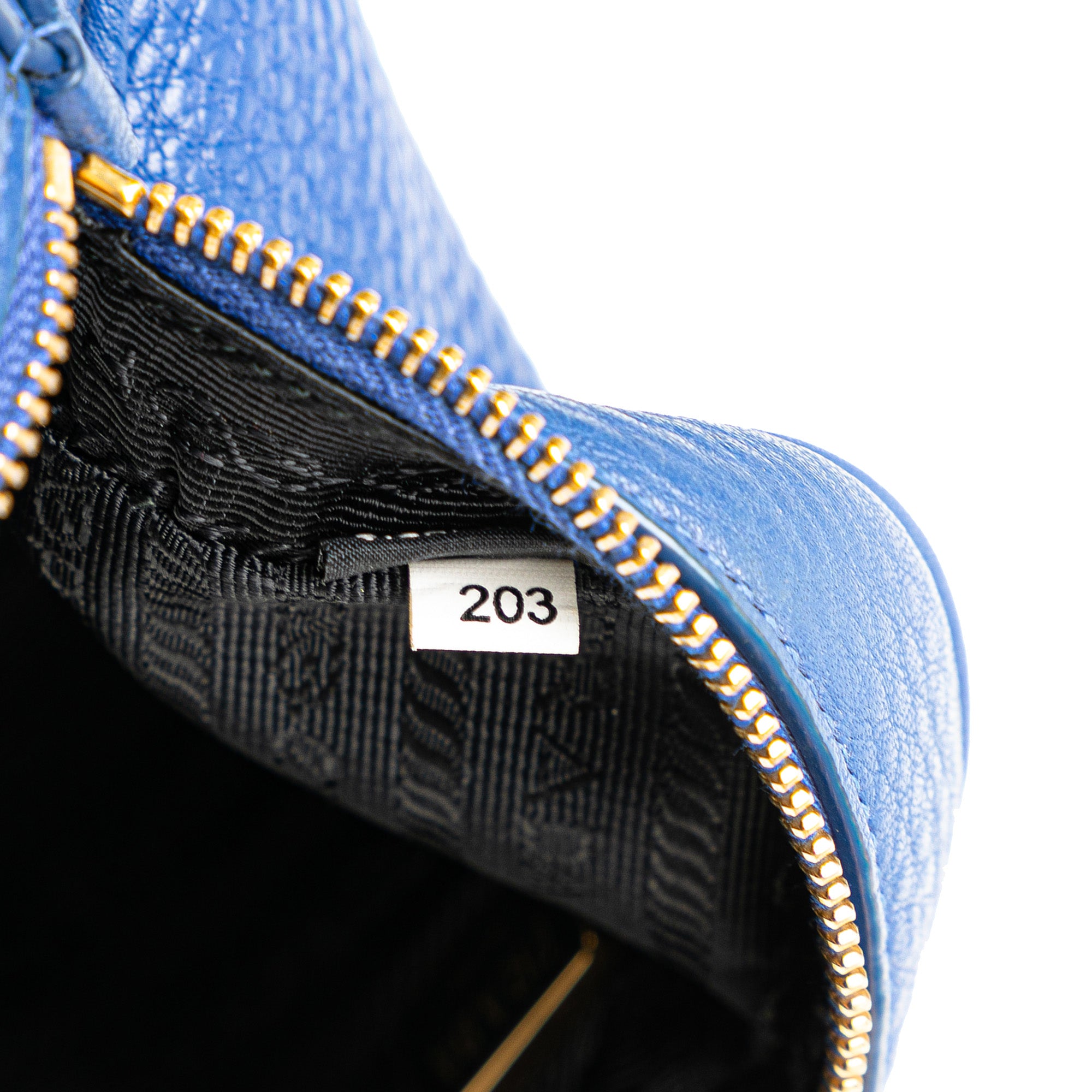 Prada | Pre-Owned Vitello Daino Cosmetic Pouch | Blue