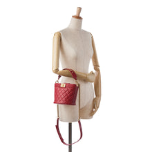 Chanel | Pre-Owned Calfskin Boy Bucket Bag | Red