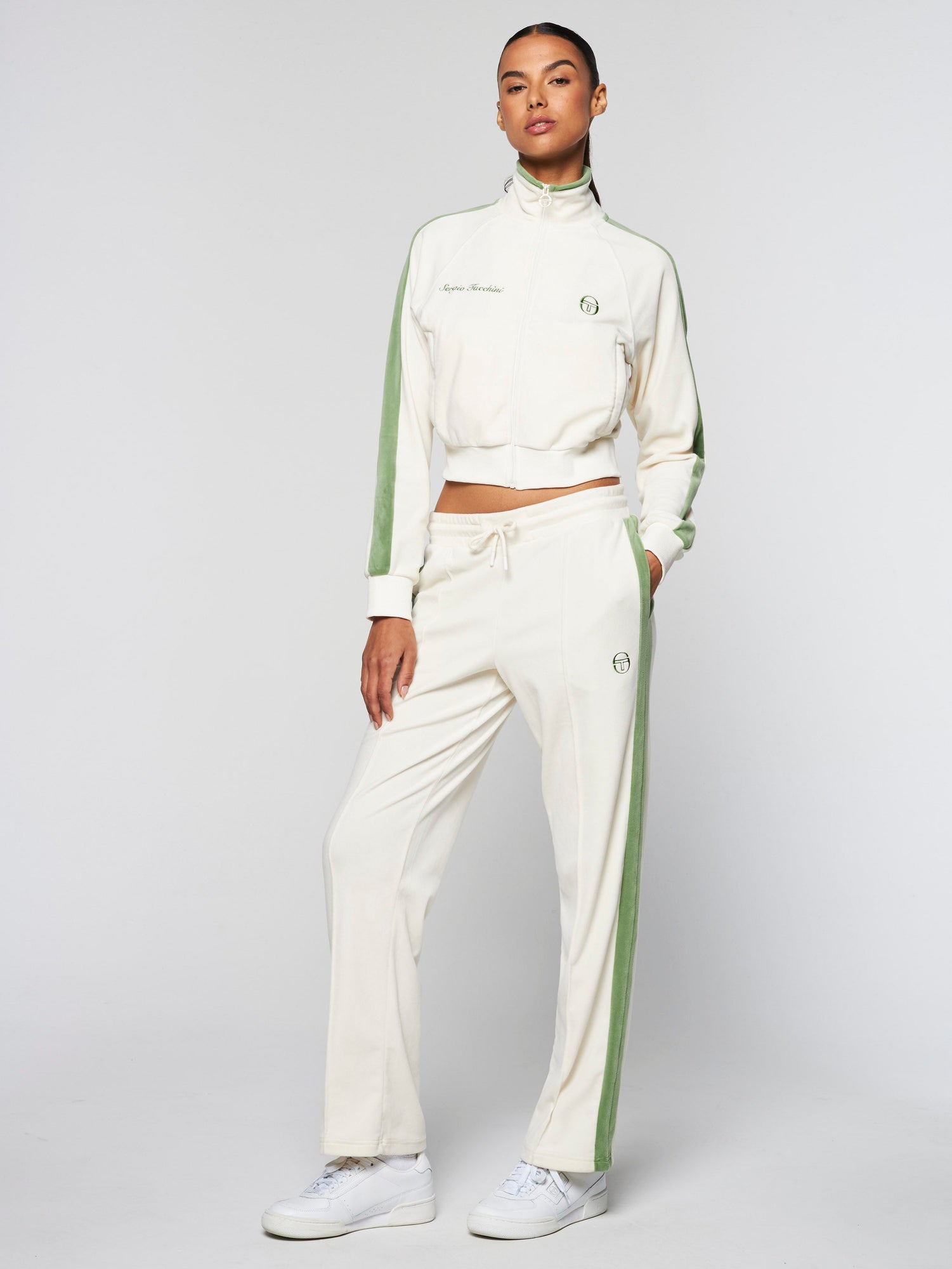 Women | Miss Carlotta Velour Track Pant | Gardenia