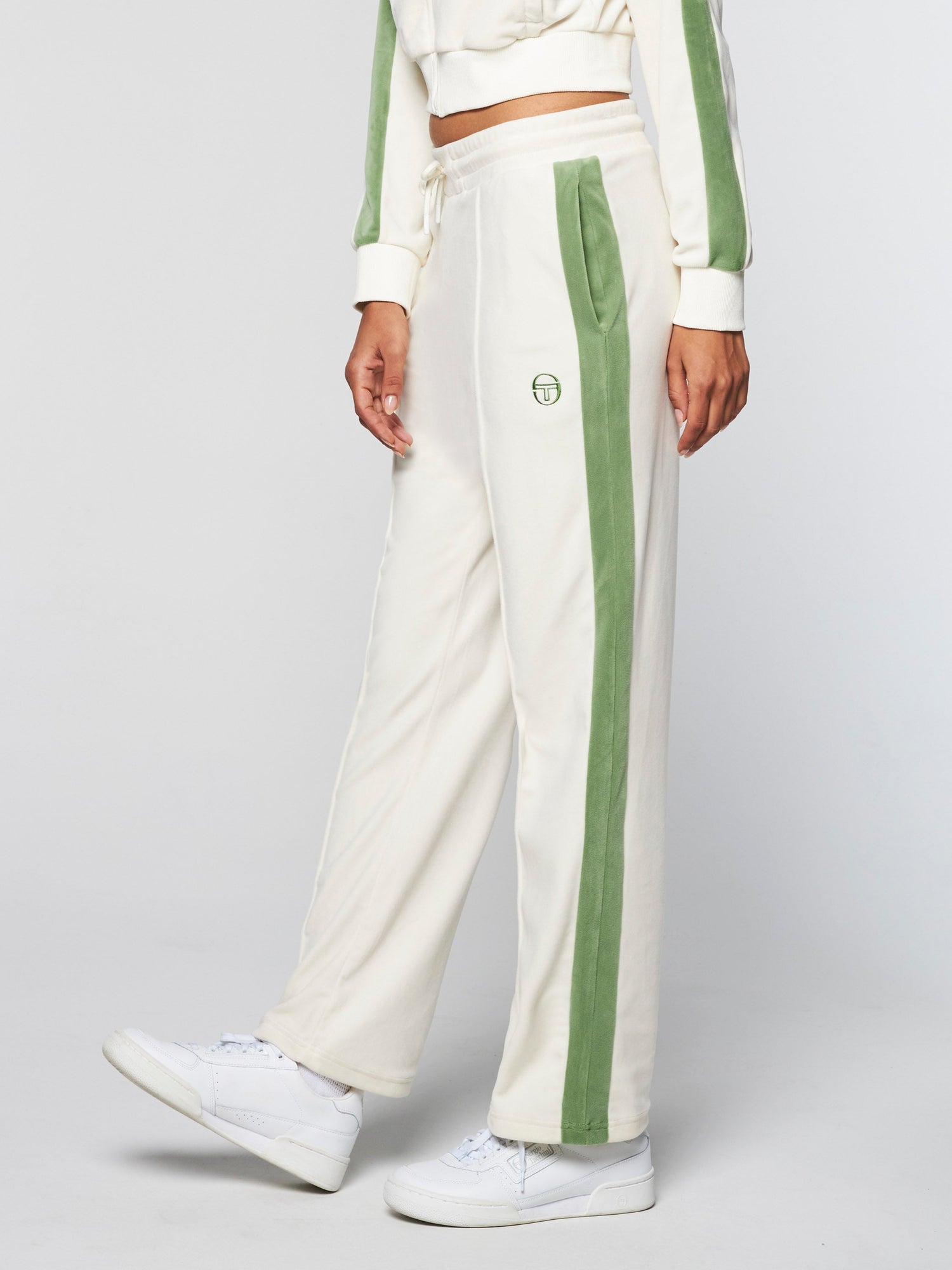 Women | Miss Carlotta Velour Track Pant | Gardenia