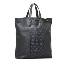 Louis Vuitton Pre-Owned Taigarama Outdoor Tote | Women | Black