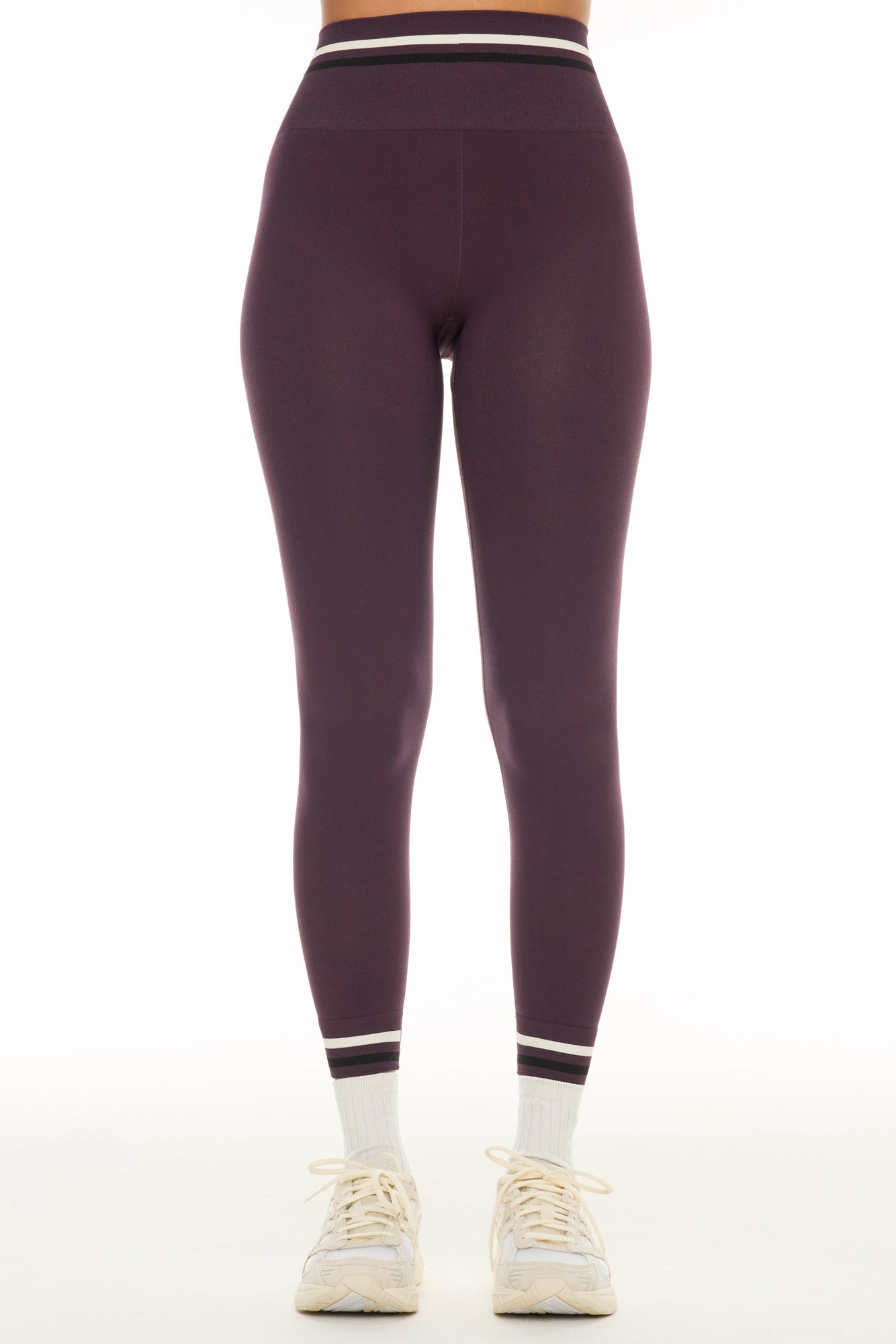 The Upside | Form Seamless 25In Midi Pant | Plum