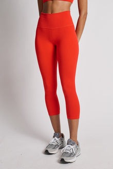 Women | Love & Sports | Sprinter Seamless Cropped Legging | Poppy
