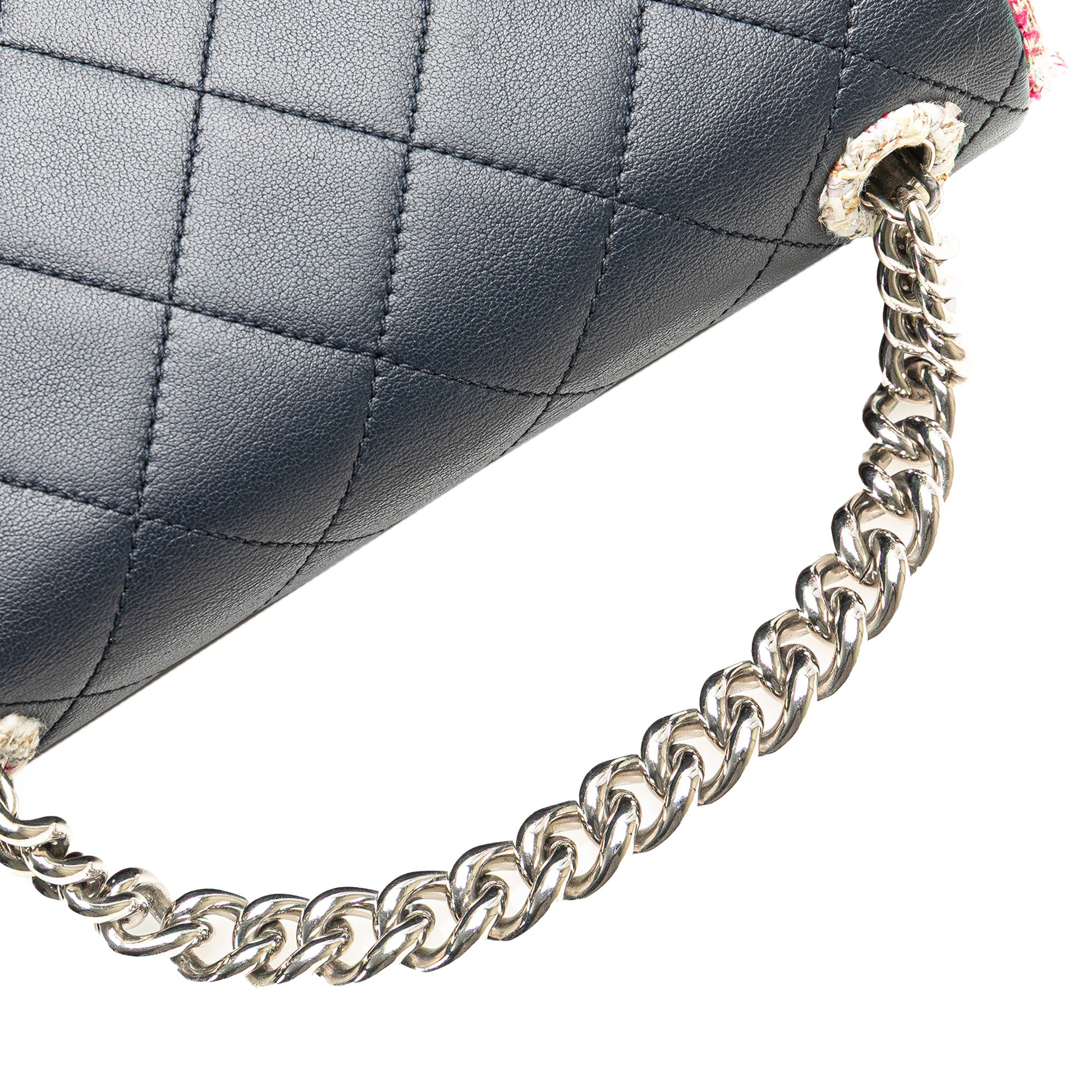 Chanel | Pre-Owned Quilted Lambskin and Tweed Elegant Trim Flap | Blue/Navy