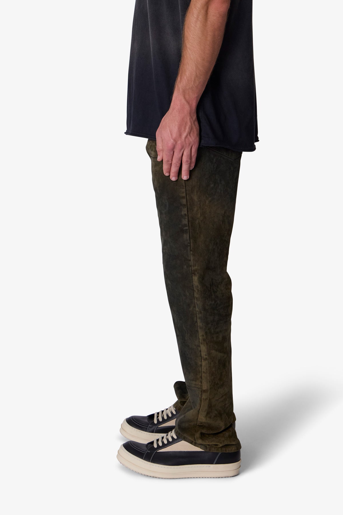 V712 SL3 Suede Pants | Olive x Black