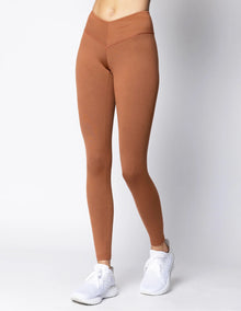 V Butter Legging | Clay