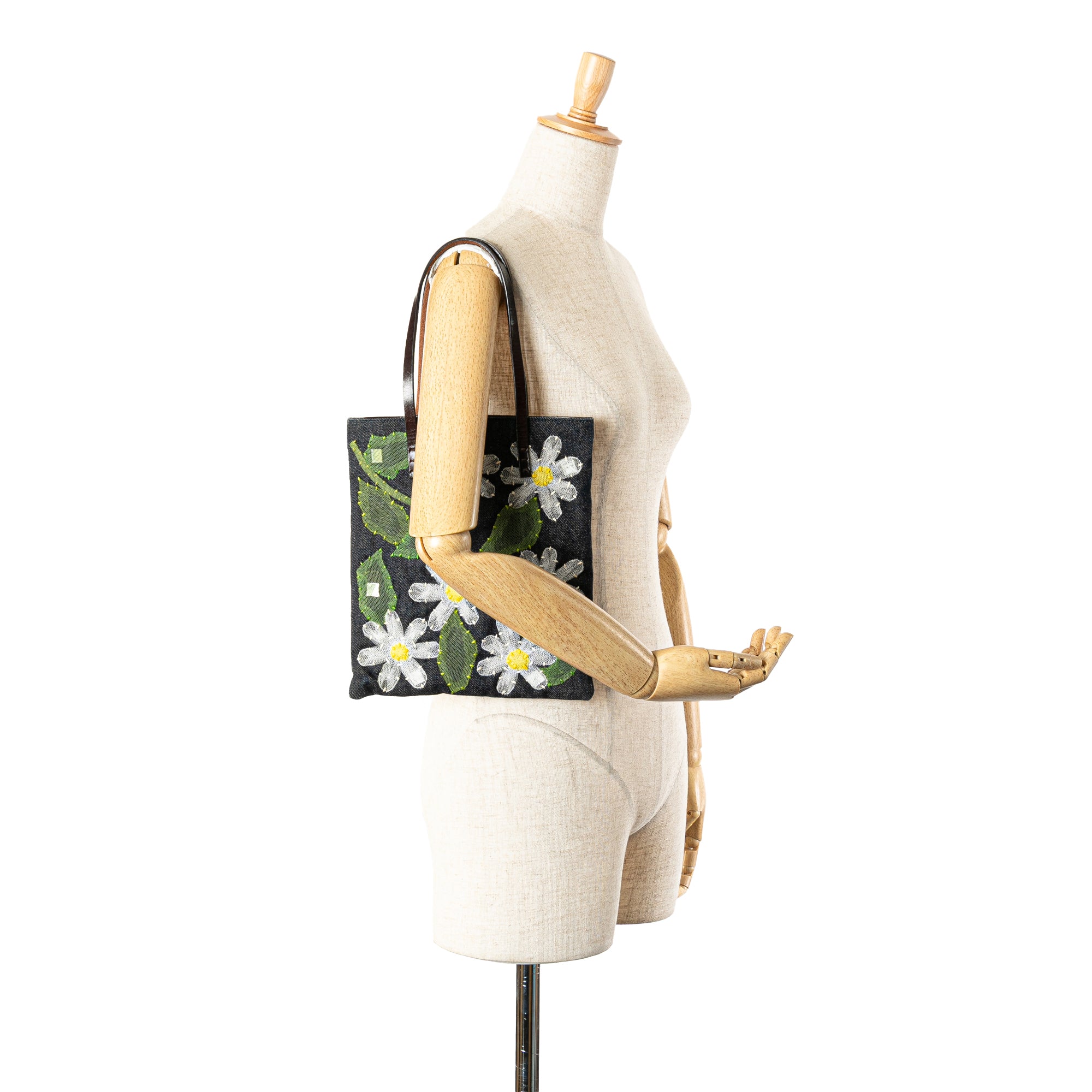 Fendi | Pre-Owned Denim Floral Applique Tote | Blue/Navy