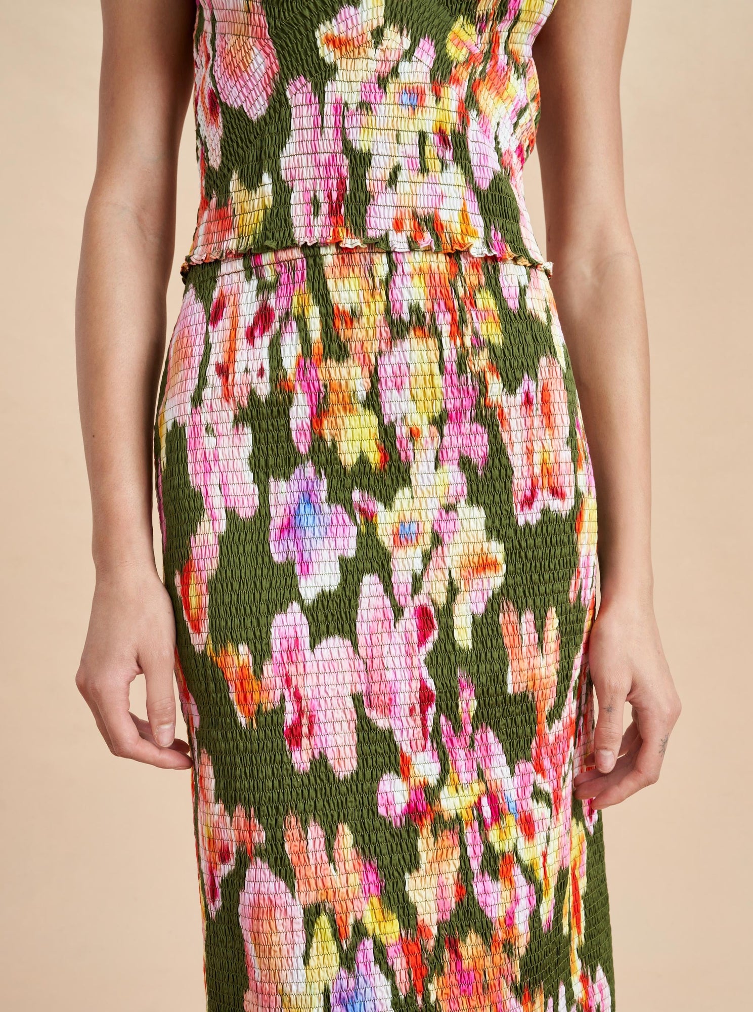 Victoria Skirt | Khaki Green x Pink