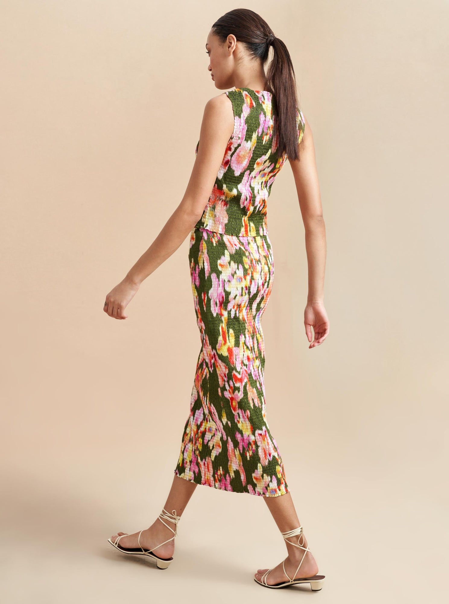 Victoria Skirt | Khaki Green x Pink