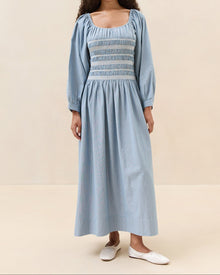 Color: Blue/Cream Stripe