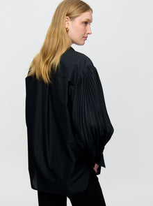 Viola Pleated Sleeve Shirt | Black